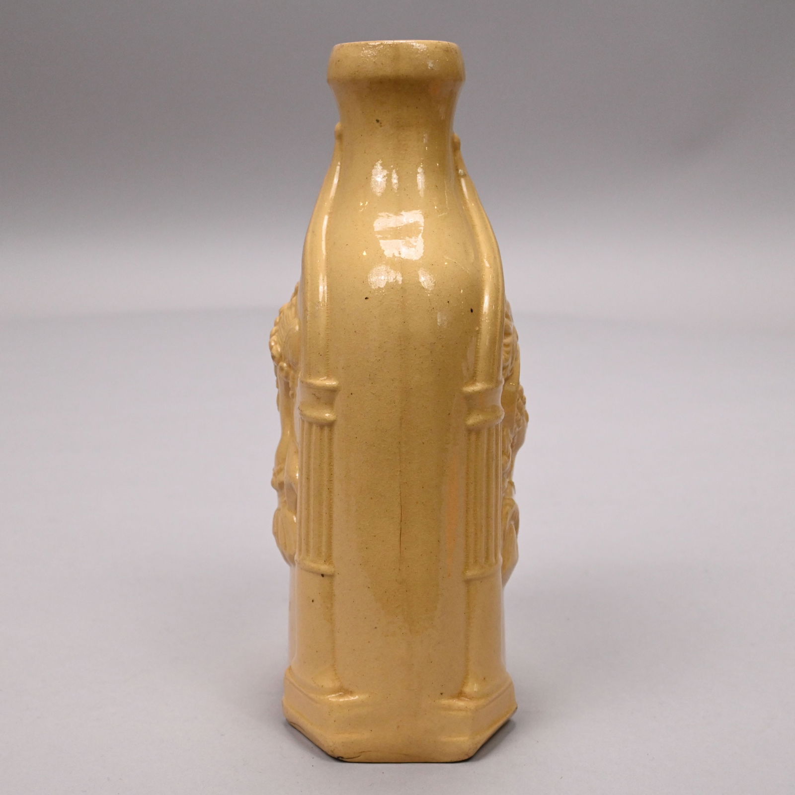 Three American Ceramic Wares - 15