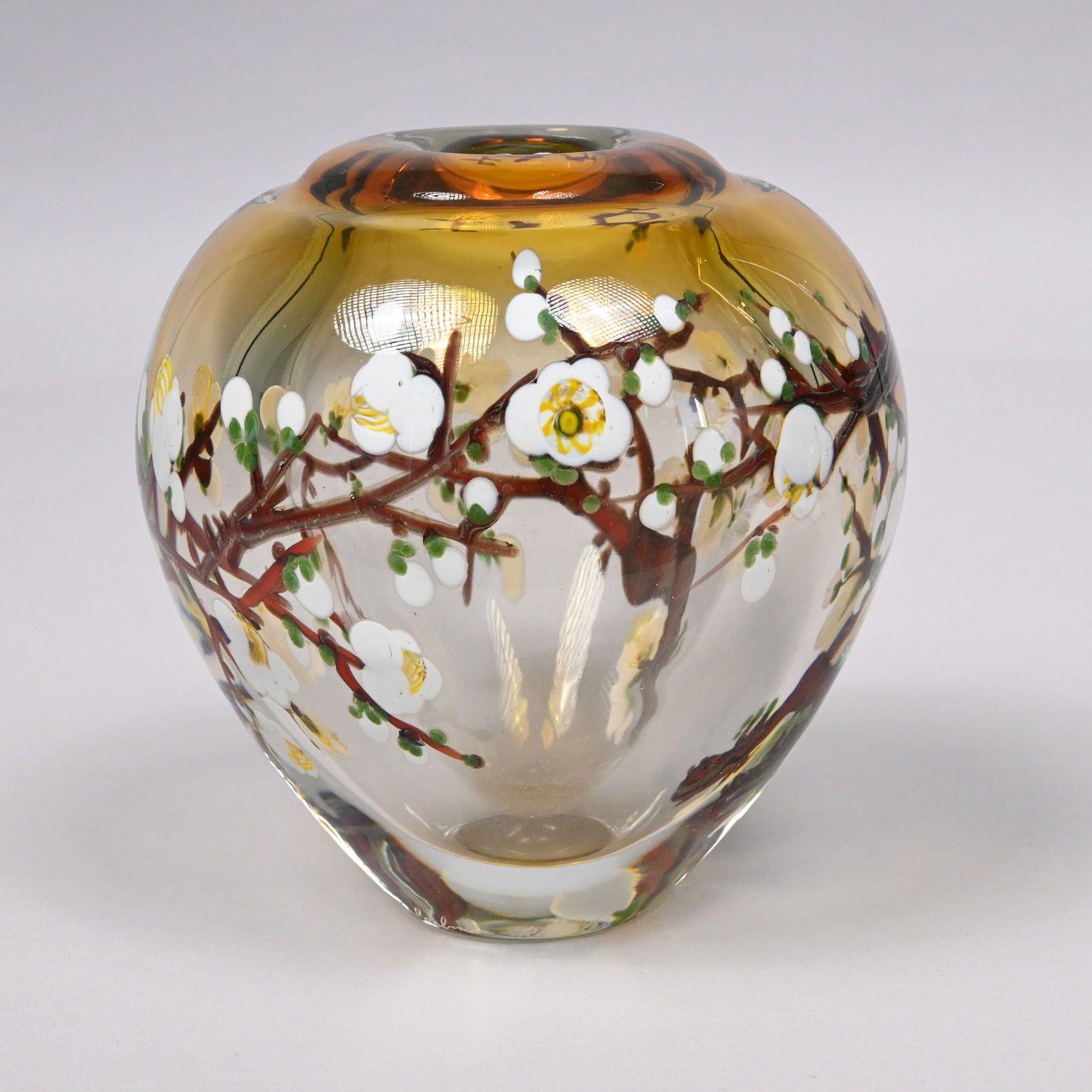 Heilman-Roessler "Plum" Studio Paperweight Vase (1 of 9)