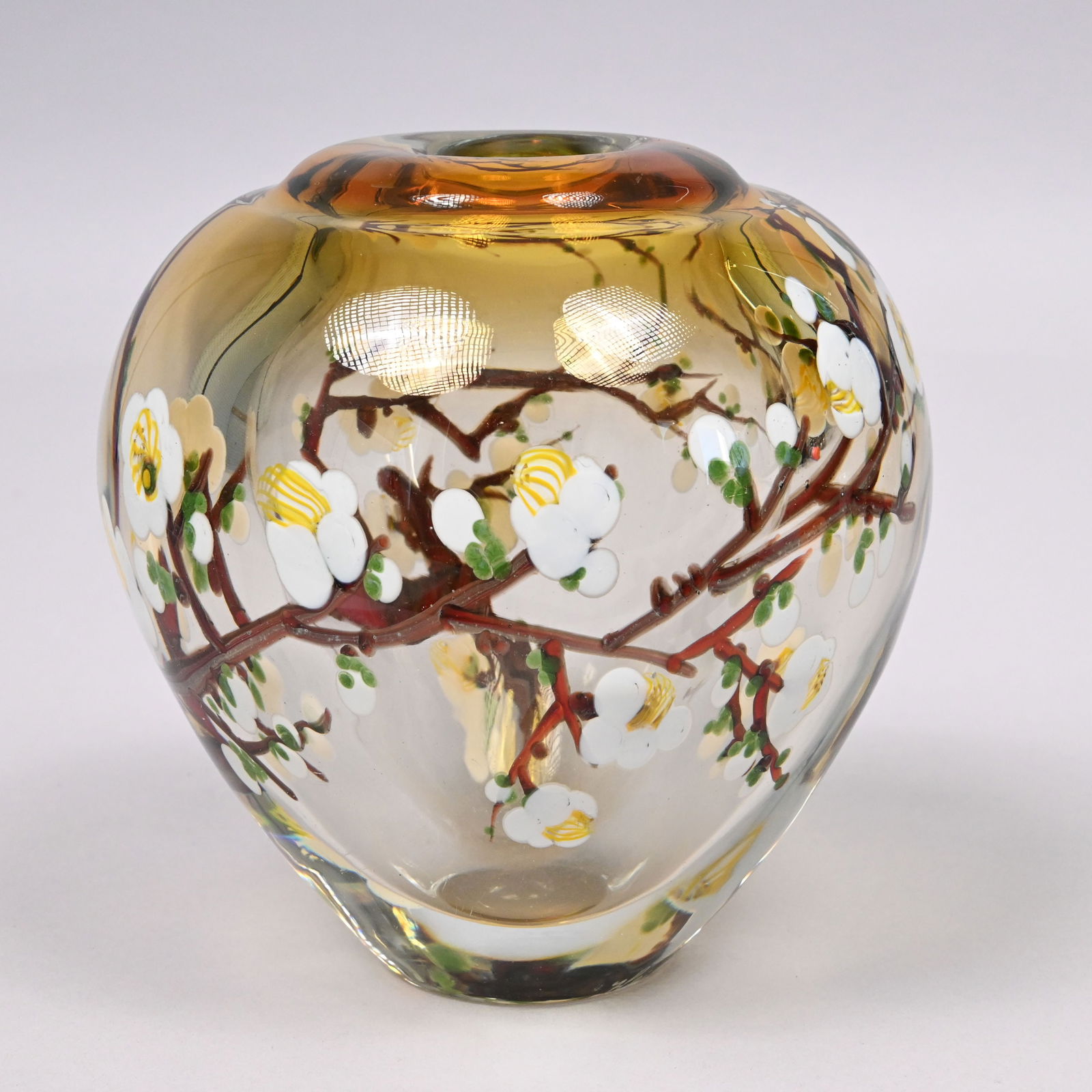 Heilman-Roessler "Plum" Studio Paperweight Vase - 4