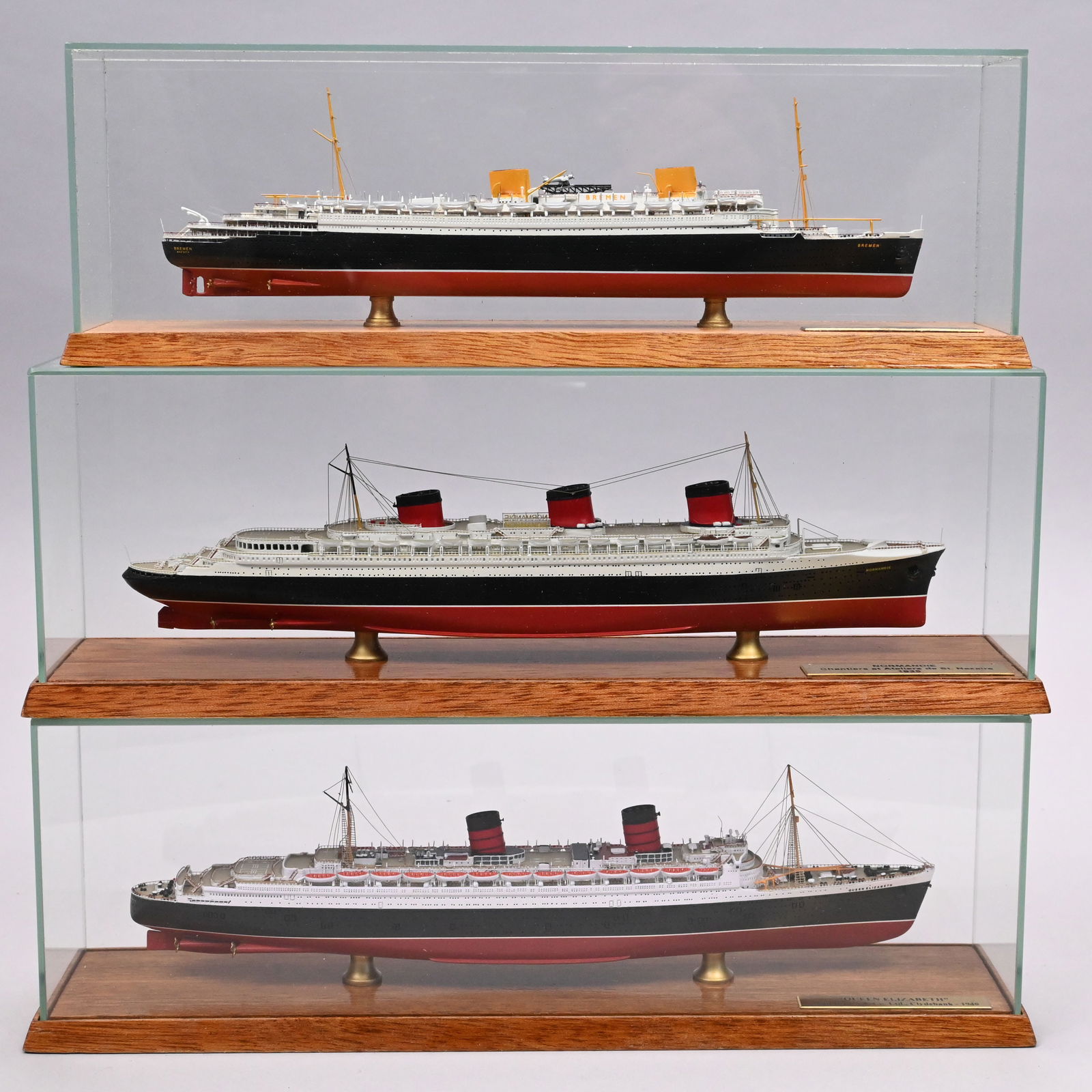 Twenty-Six Cold Painted Diecast Ship Models - 2