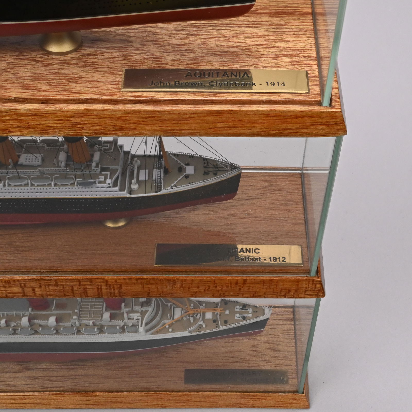 Twenty-Six Cold Painted Diecast Ship Models - 5