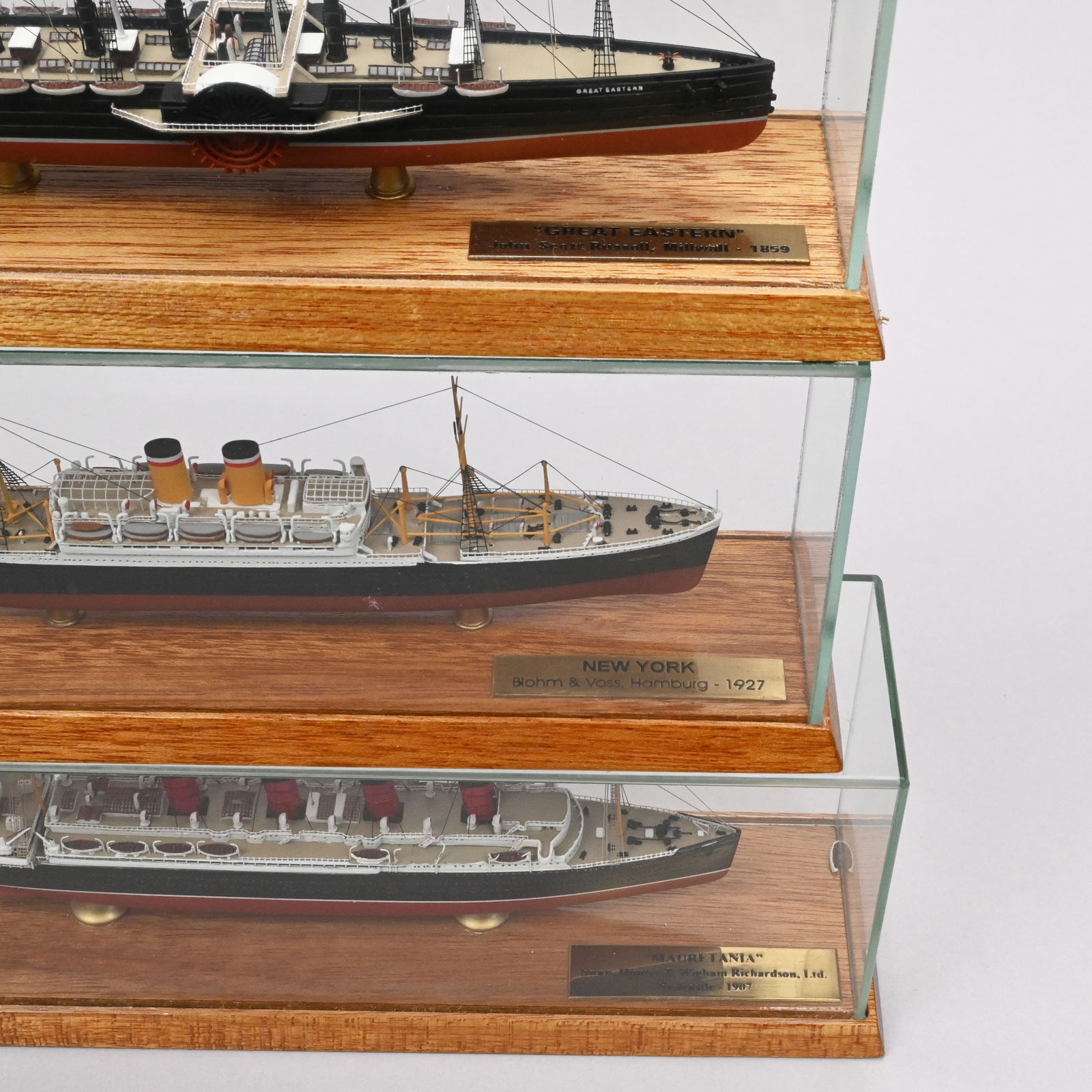 Twenty-Six Cold Painted Diecast Ship Models - 9