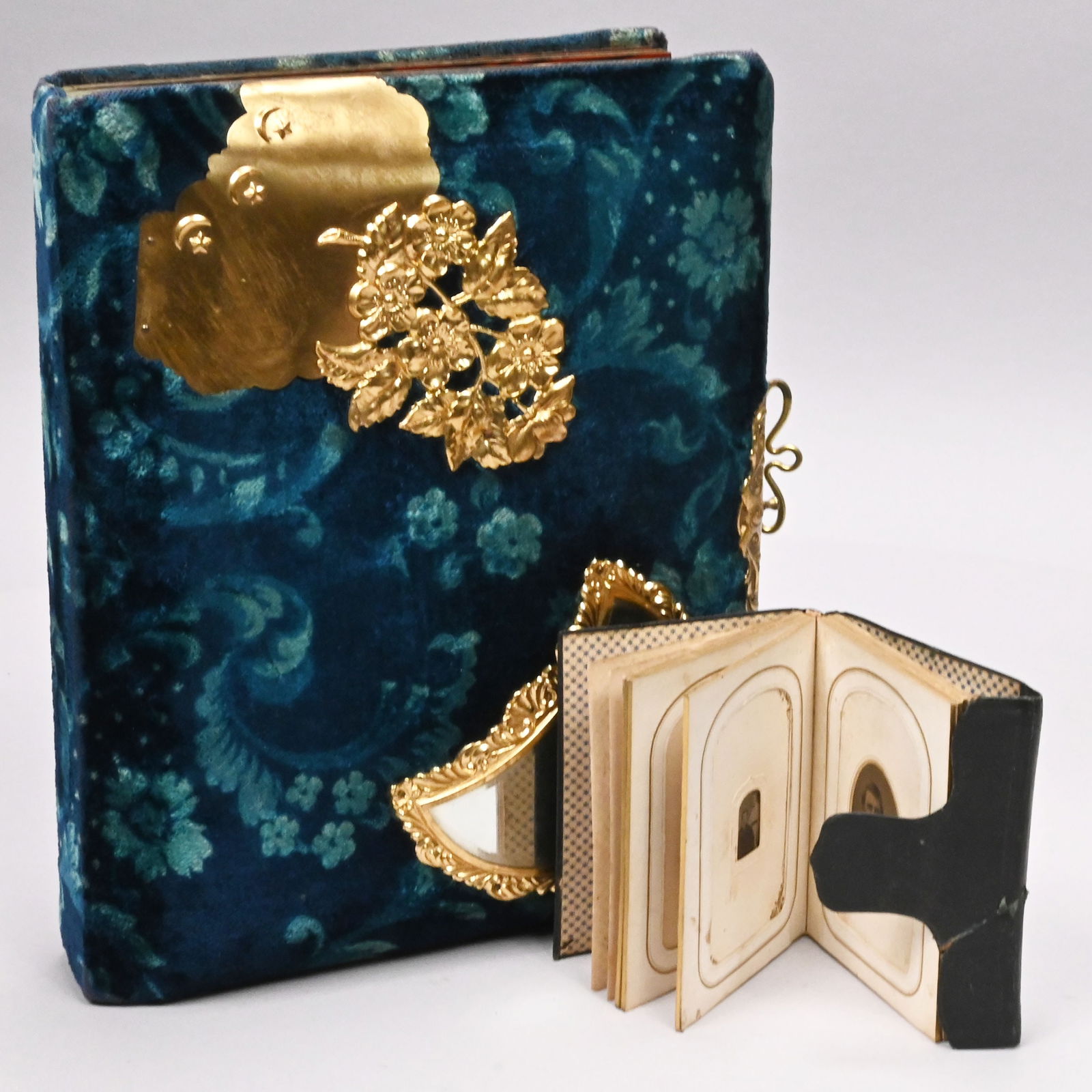 American Velvet & Brass Photo Album & Small Album (1 of 11)