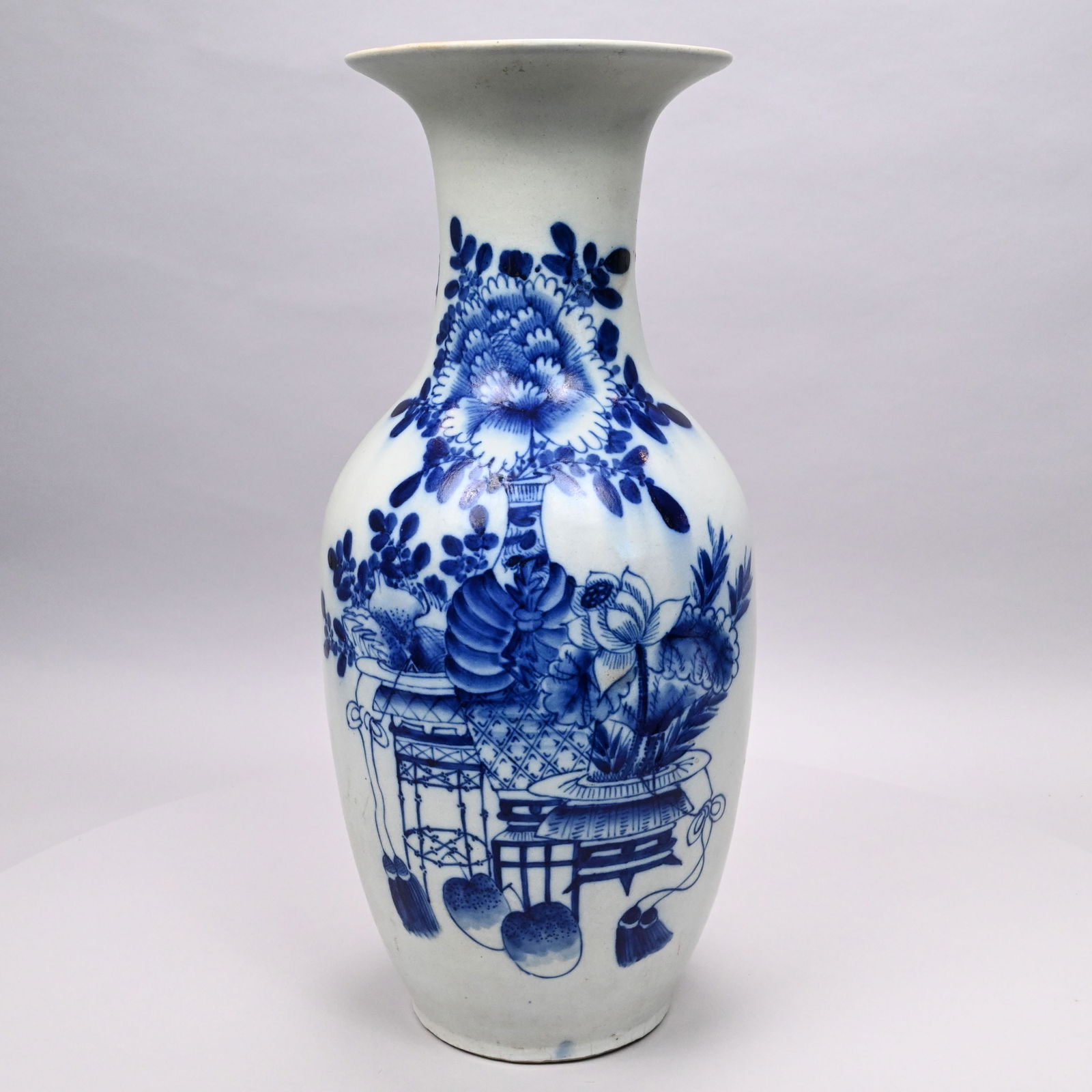 Chinese Blue and White Porcelain Baluster Vase (1 of 10)