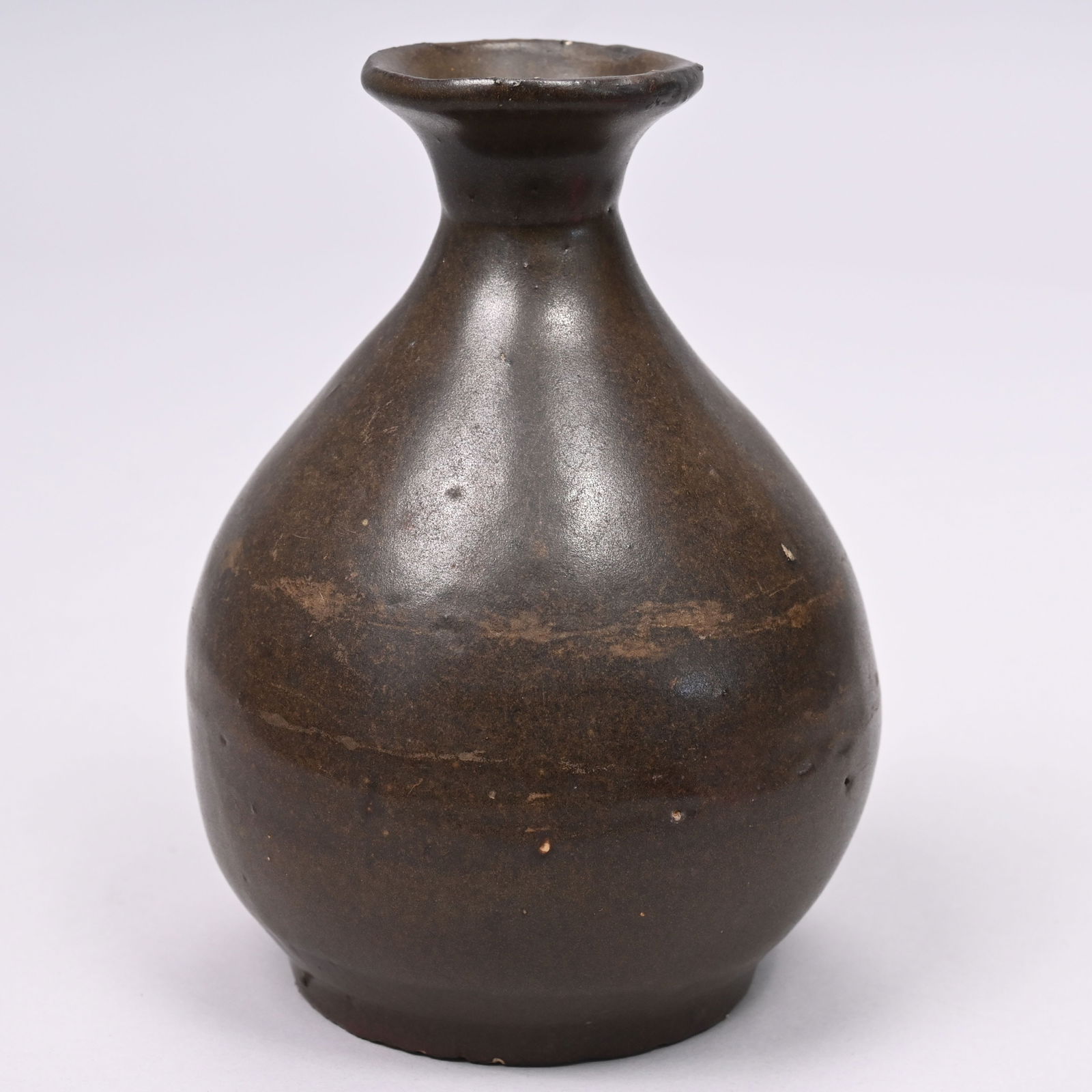 Five Chinese Glazed Earthenware Vases and a Censer - 5