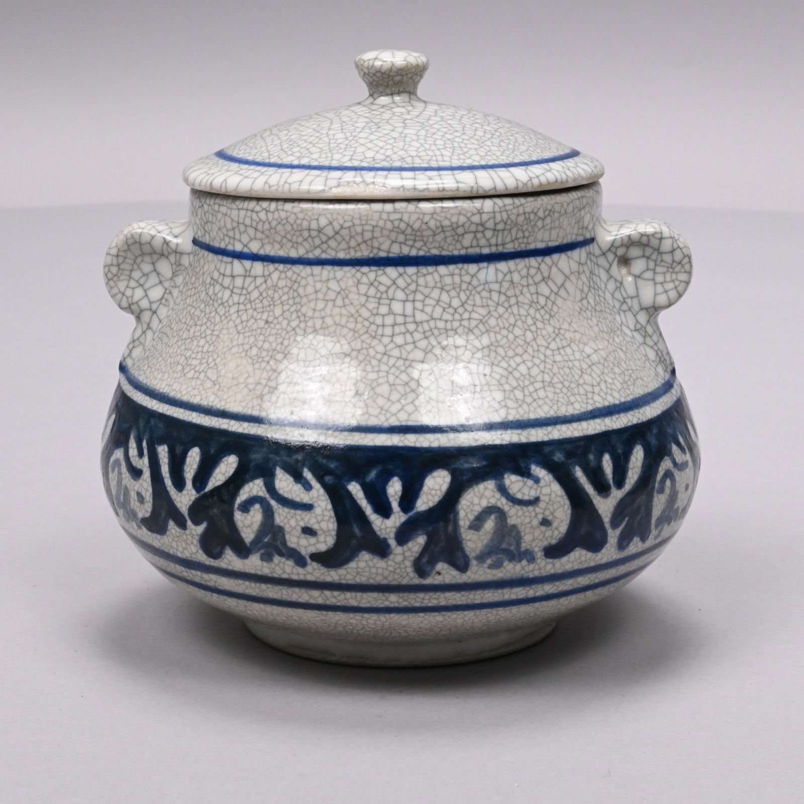 Six Dedham Pottery Plates and Bowls - 14