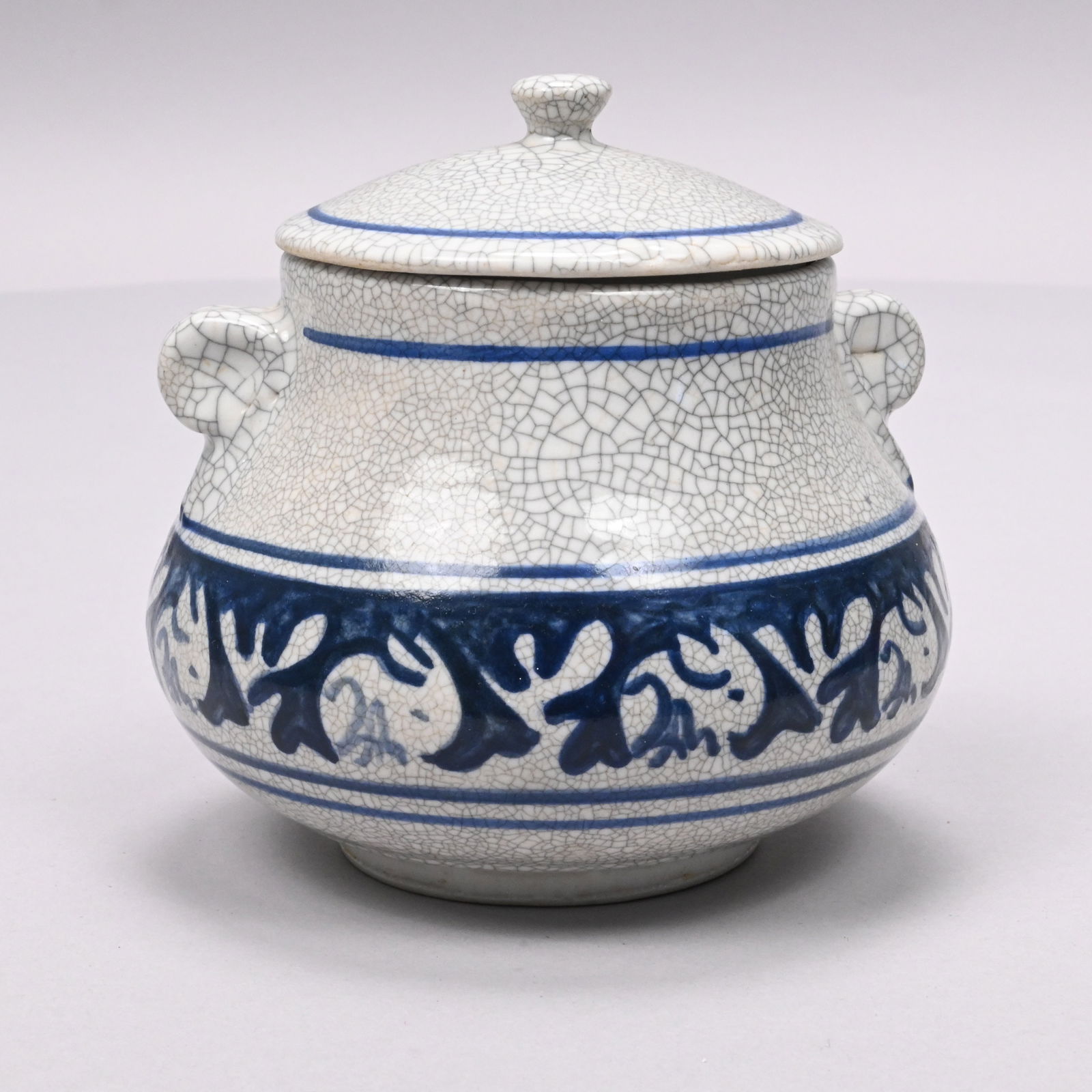 Six Dedham Pottery Plates and Bowls - 15