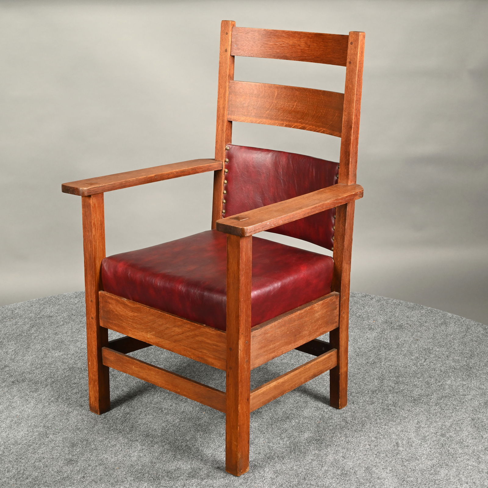Arts & Crafts Oak Armchair - 3