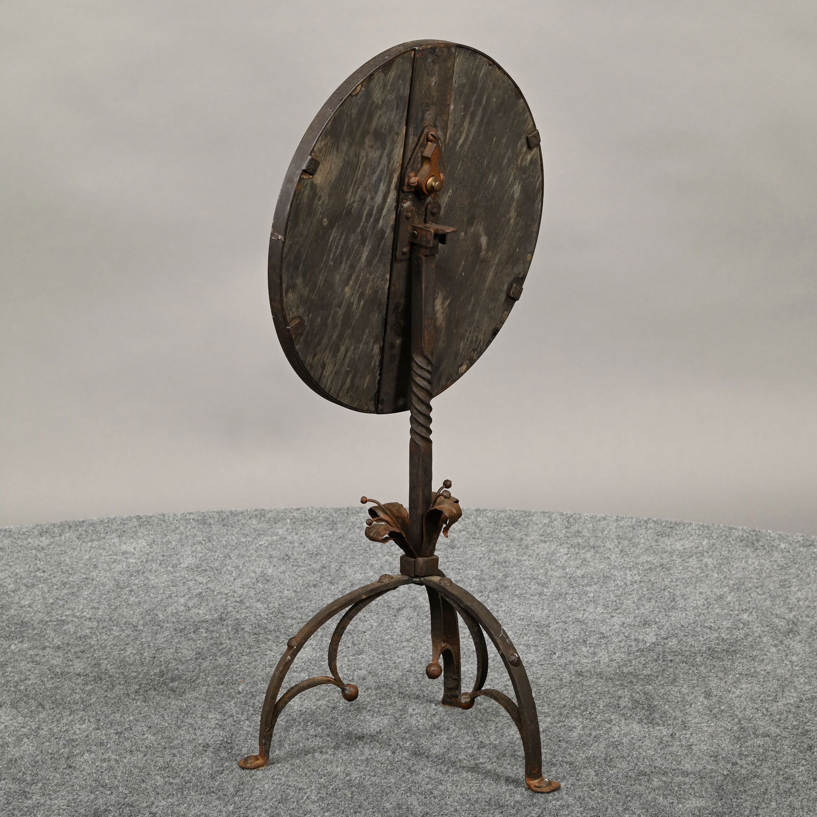 Turkish Islamic Wrought-Iron and Tile Coffee Table - 4