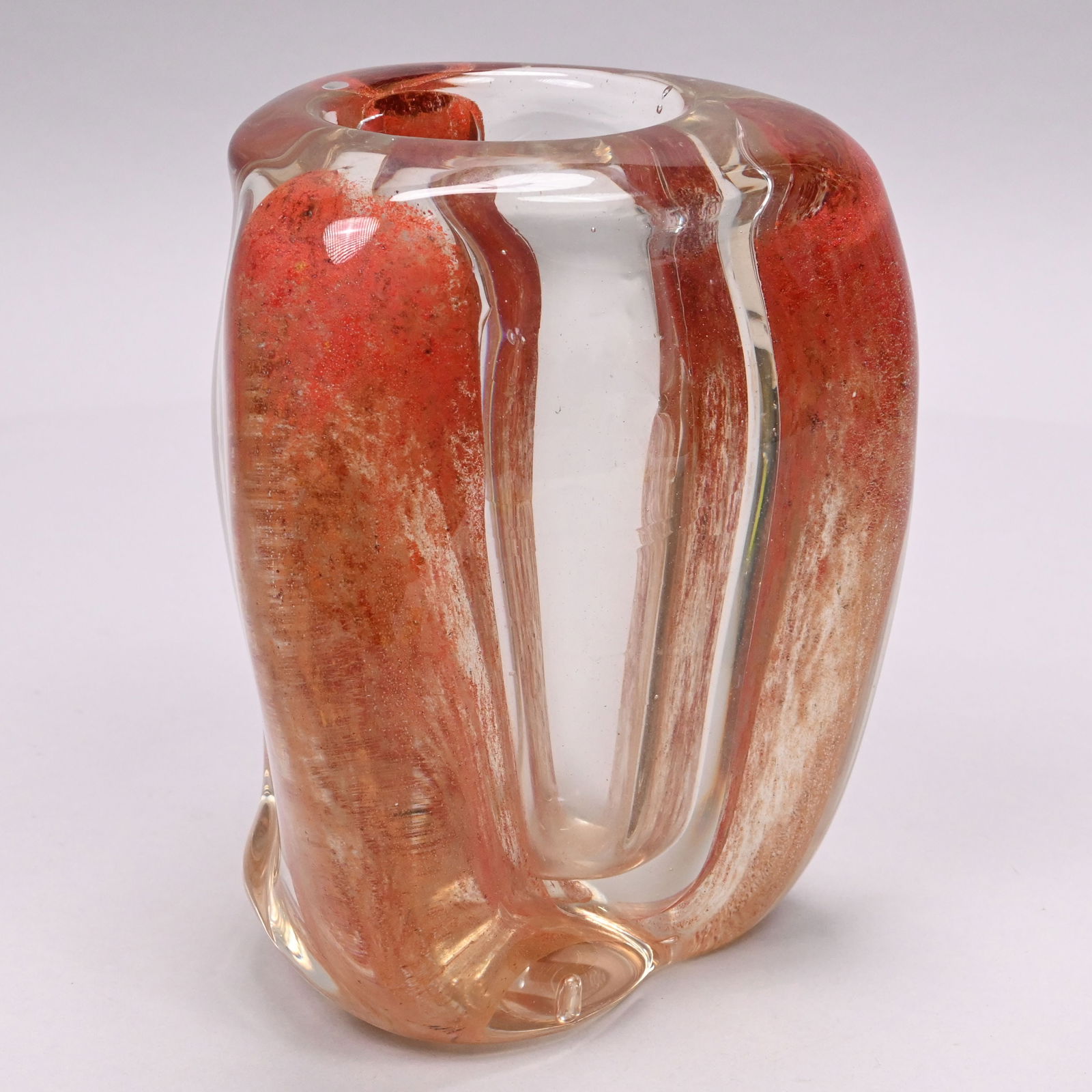 Andre Thuret - Blown and Shaped Glass Vase - 2