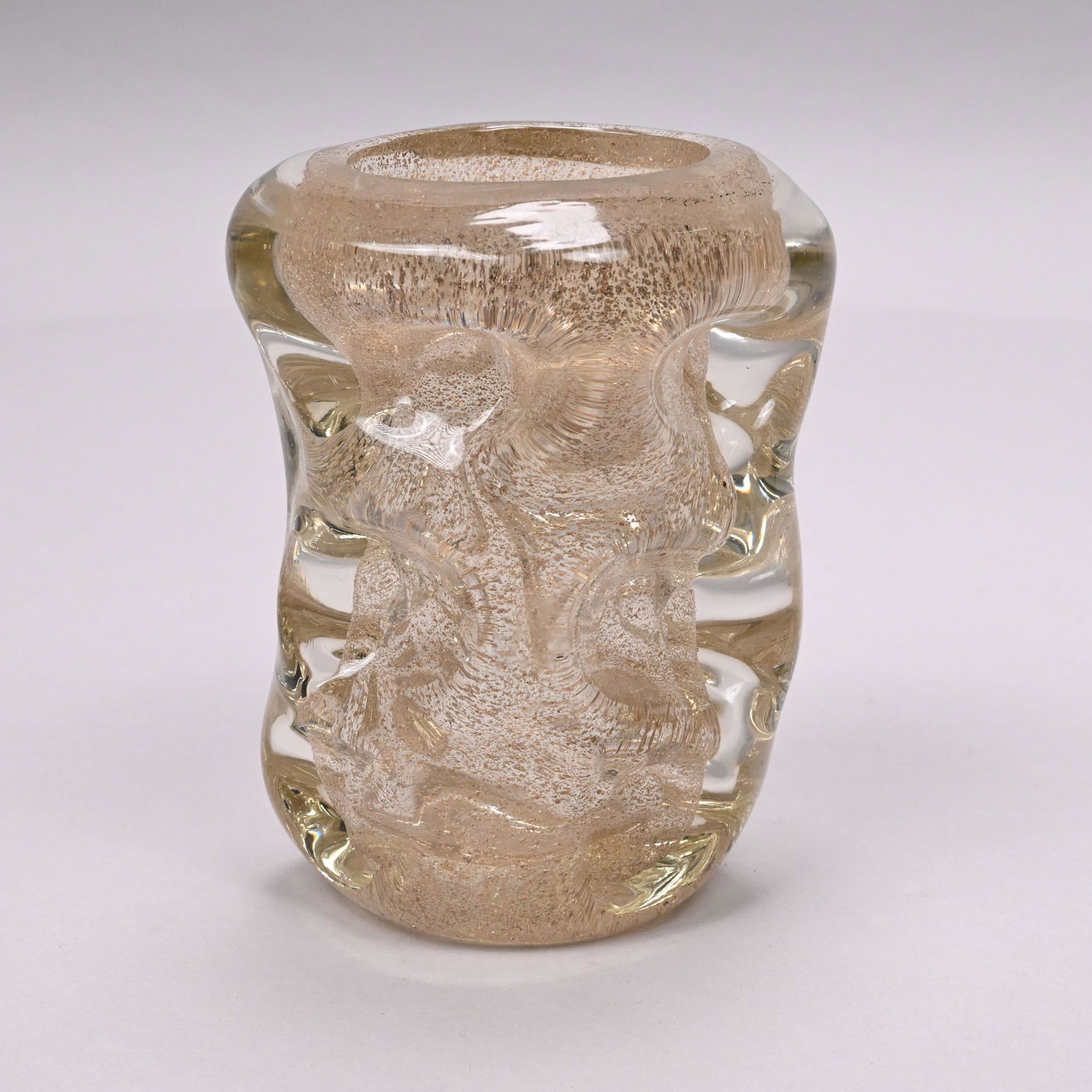 Andre Thuret - Blown and Shaped Glass Vase - 7