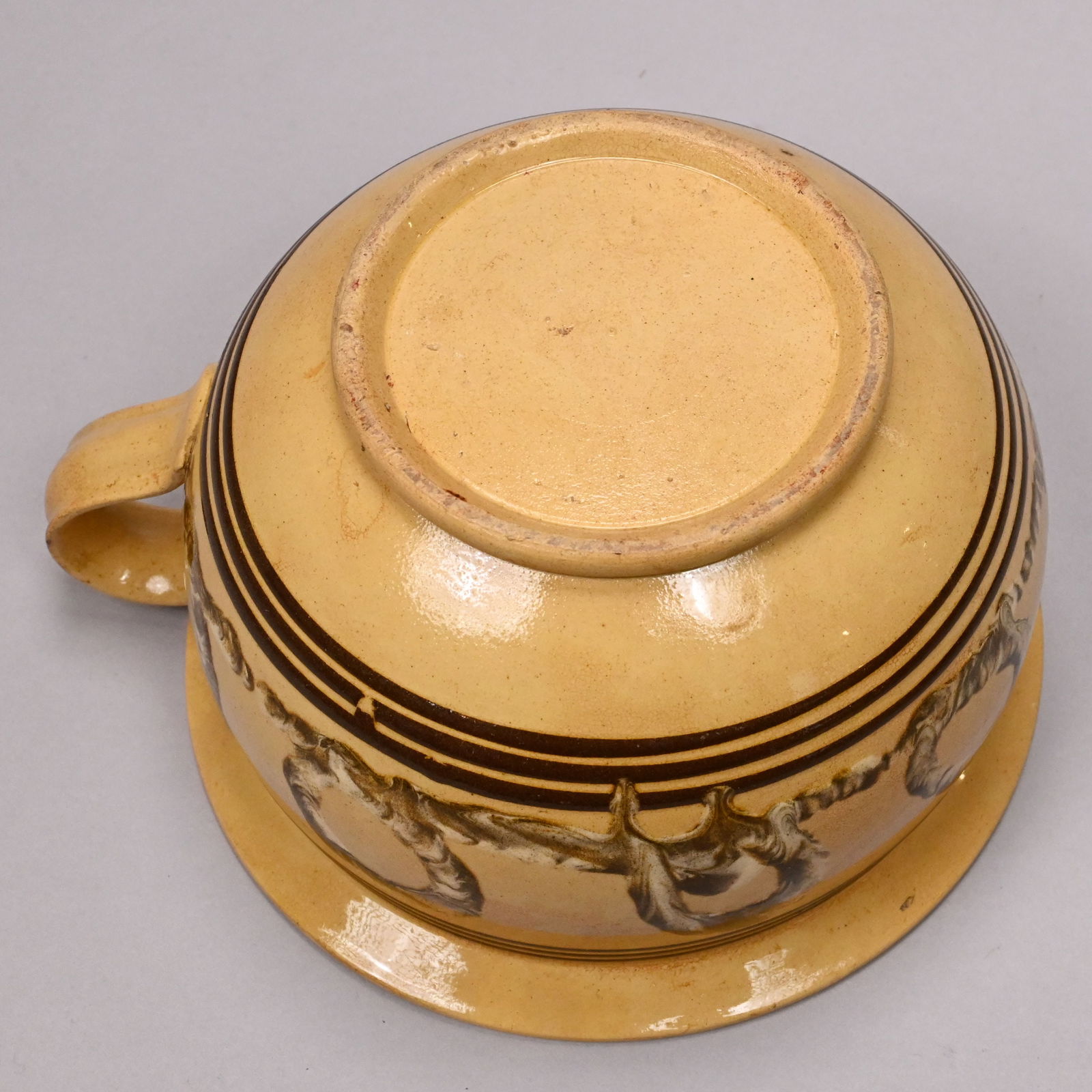 Yellowware Slip-Banded Mochaware Chamber Pot - 6