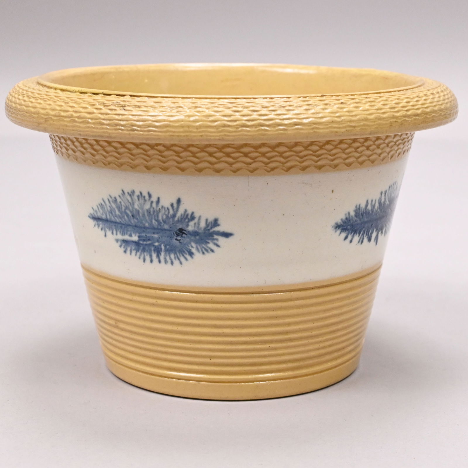 Five Yellowware Mochaware and Spongeware Articles - 5