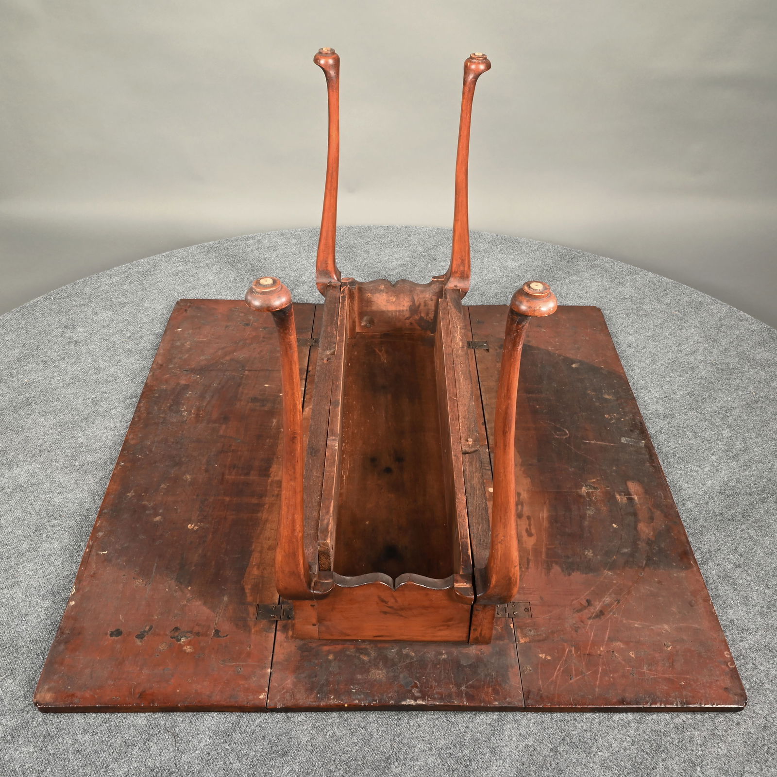 New Hampshire Queen Maple Drop Leaf Dining Table - 10