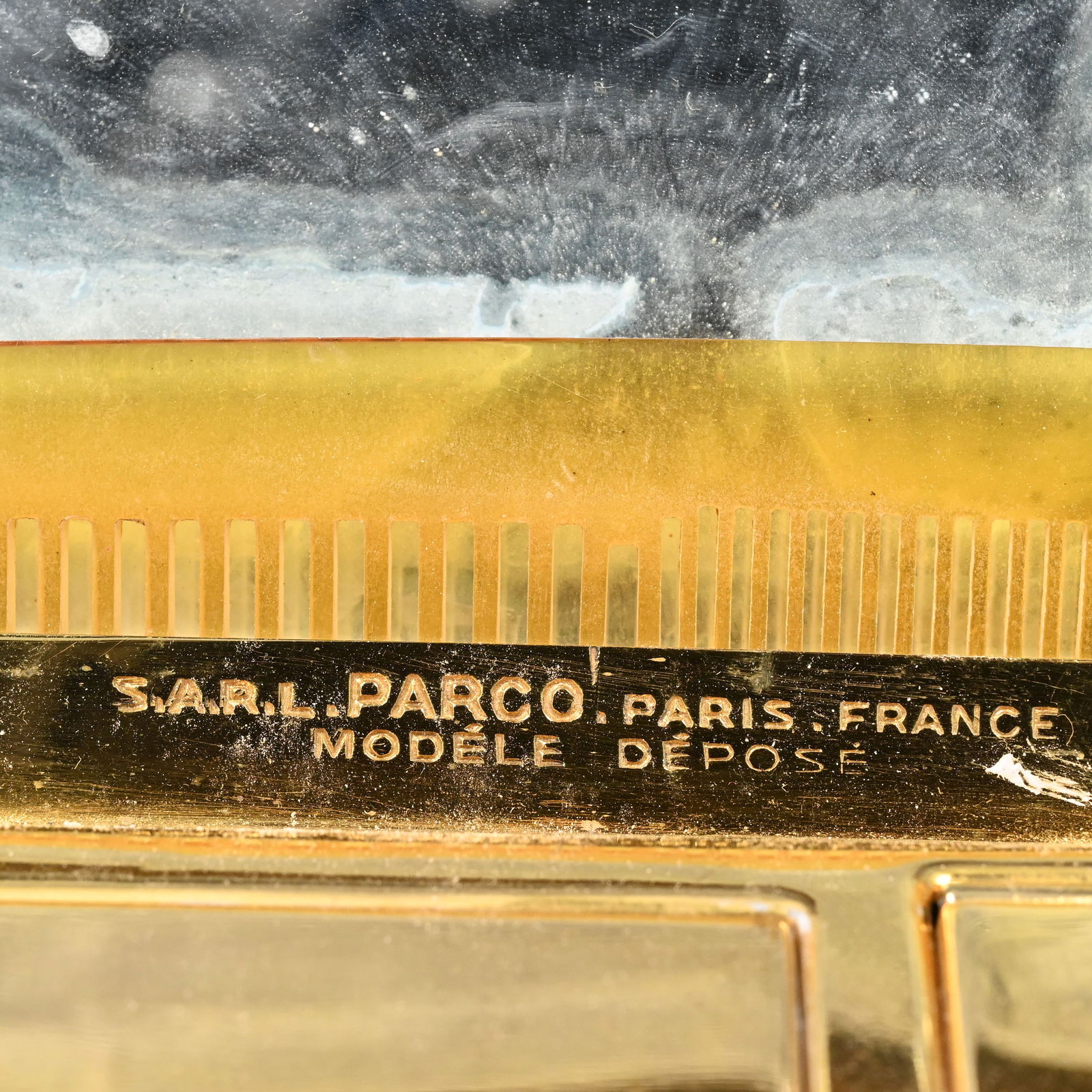 Five Vintage and Modern Designer Personal Articles - 3