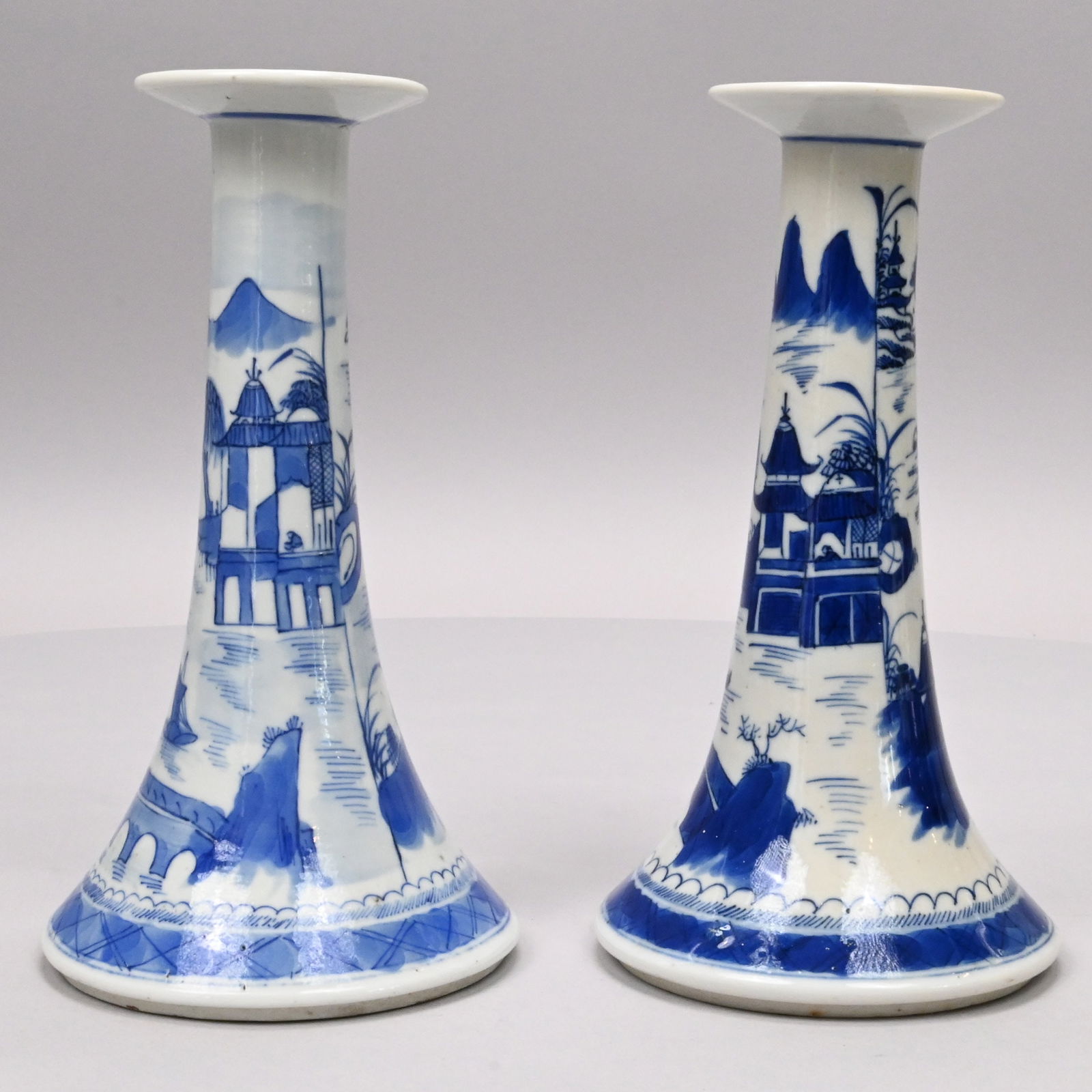 Two Chinese Export Porcelain Canton Candlesticks (1 of 6)