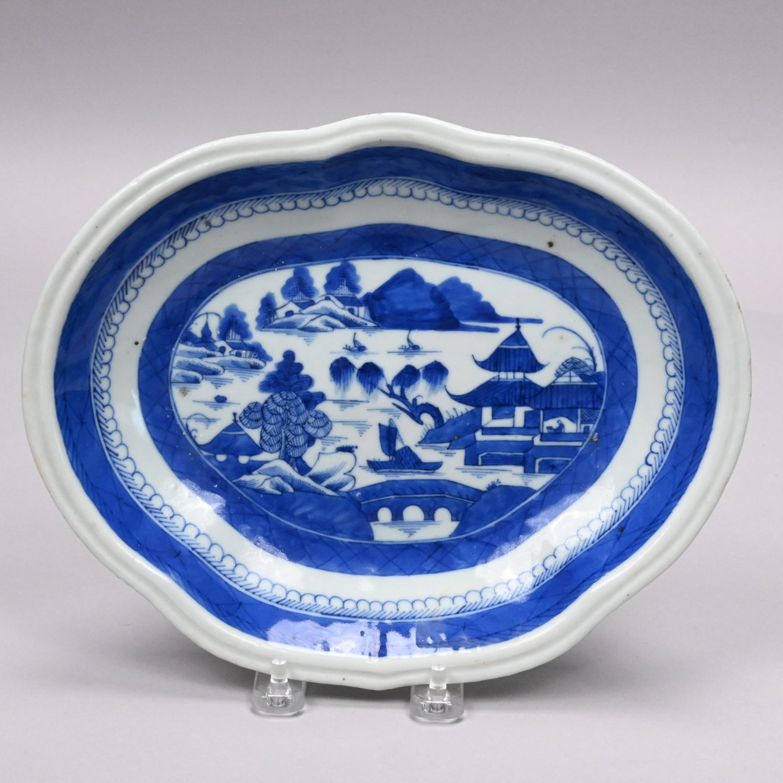 Five Chinese Export Porcelain Canton Wares - 6