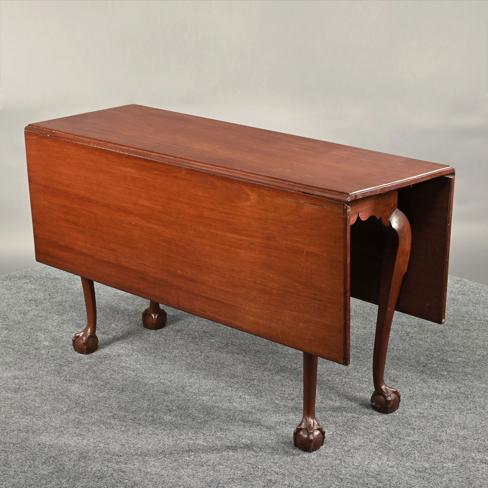 Salem, Mass. Chippendale Mahogany Dining Table - 7