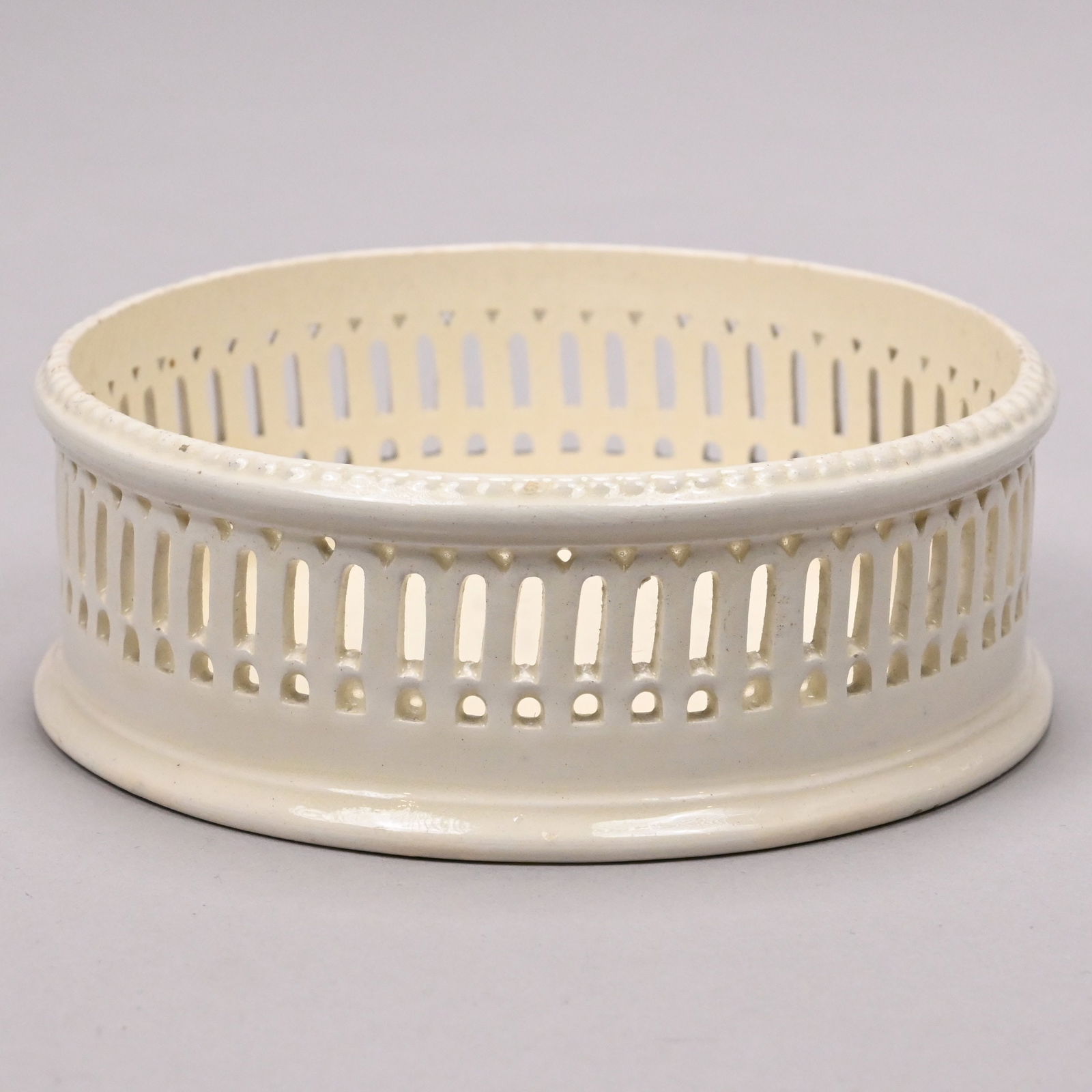 Grp English Creamware Serving Articles & Russian - 17