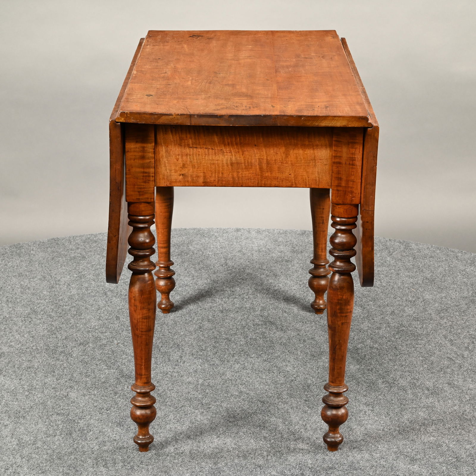 Sheraton Tiger Maple Pembroke Table - 4