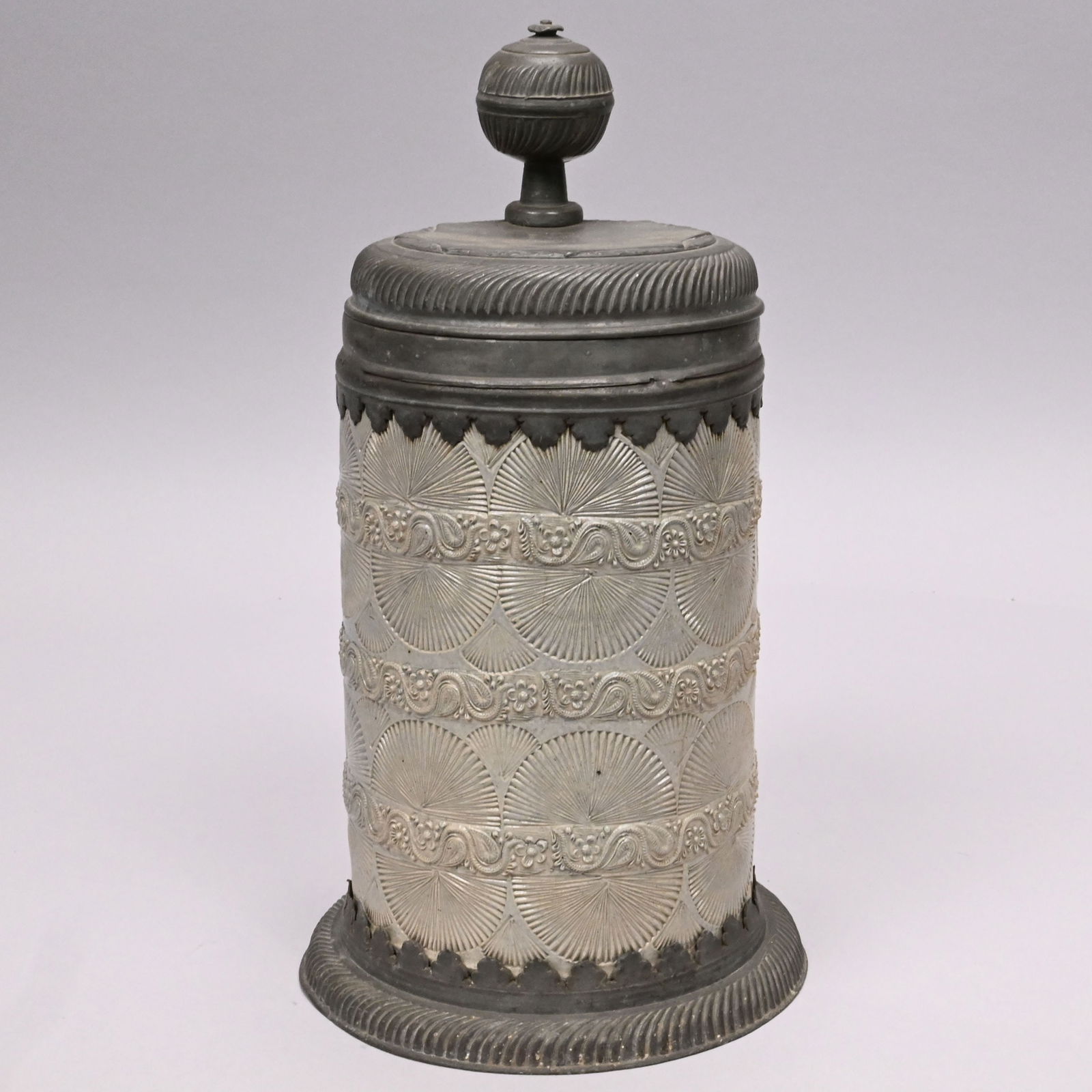 German Saltglaze Stoneware Stein, Westerwald - 2