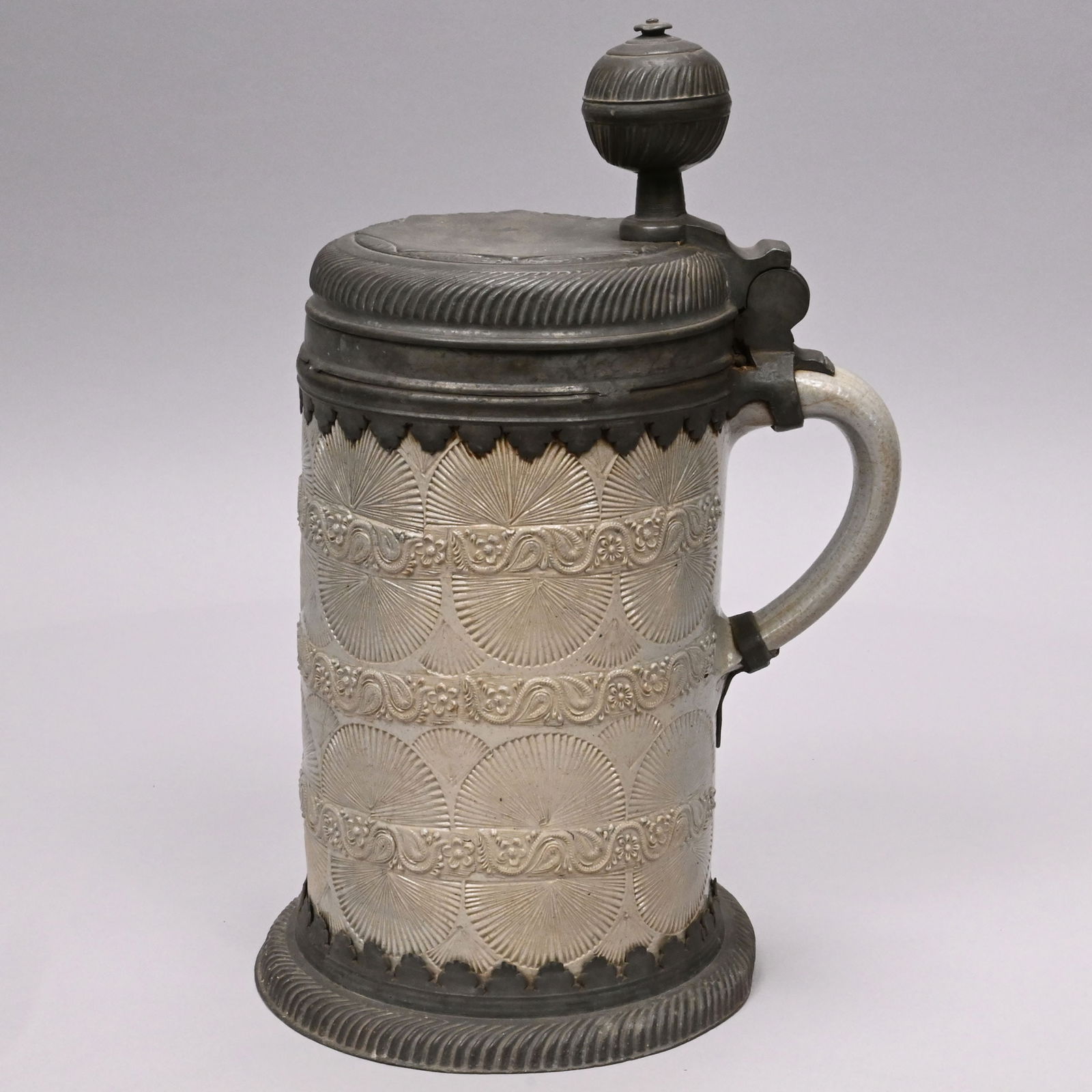 German Saltglaze Stoneware Stein, Westerwald - 3