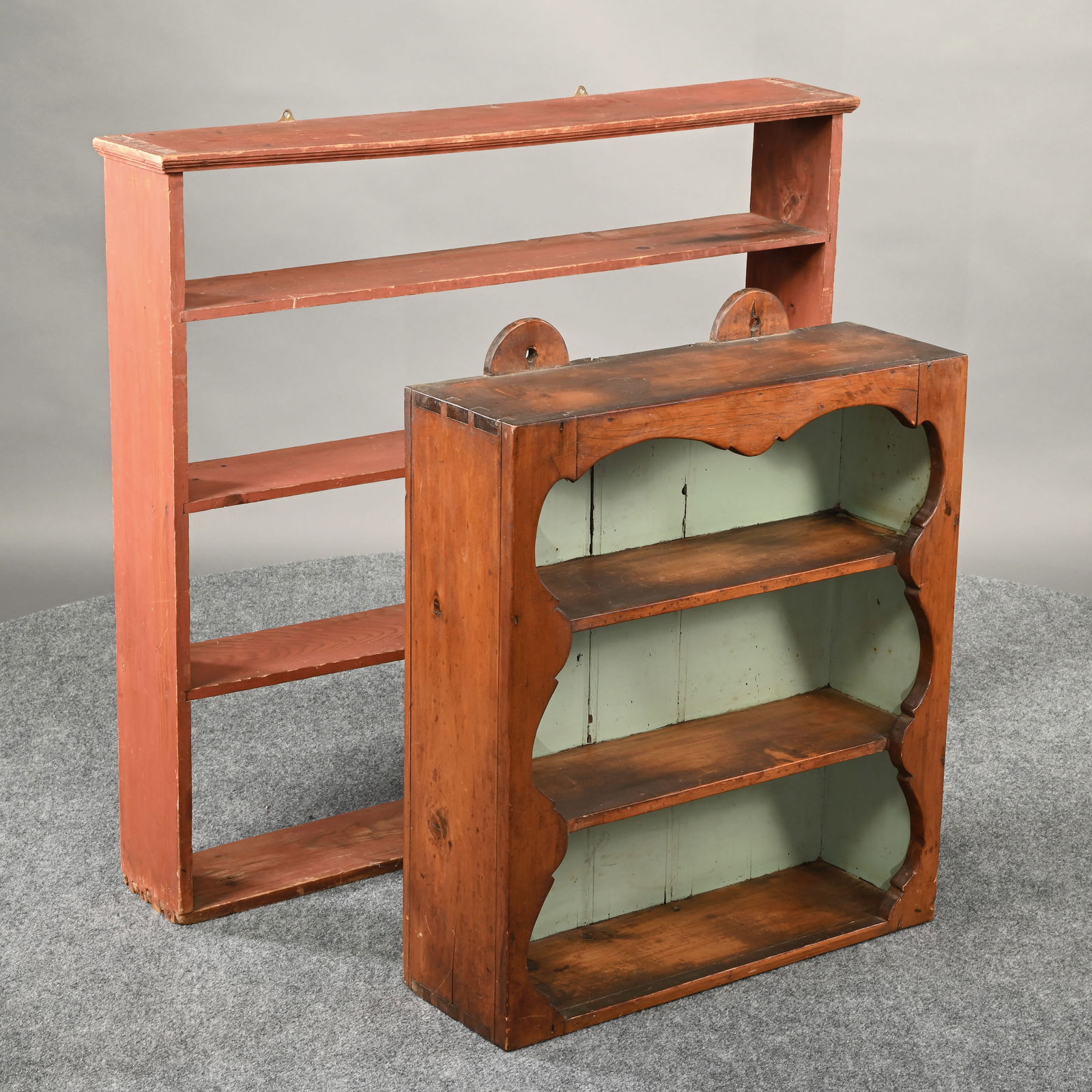 Two American Pine Hanging Shelves (1 of 11)