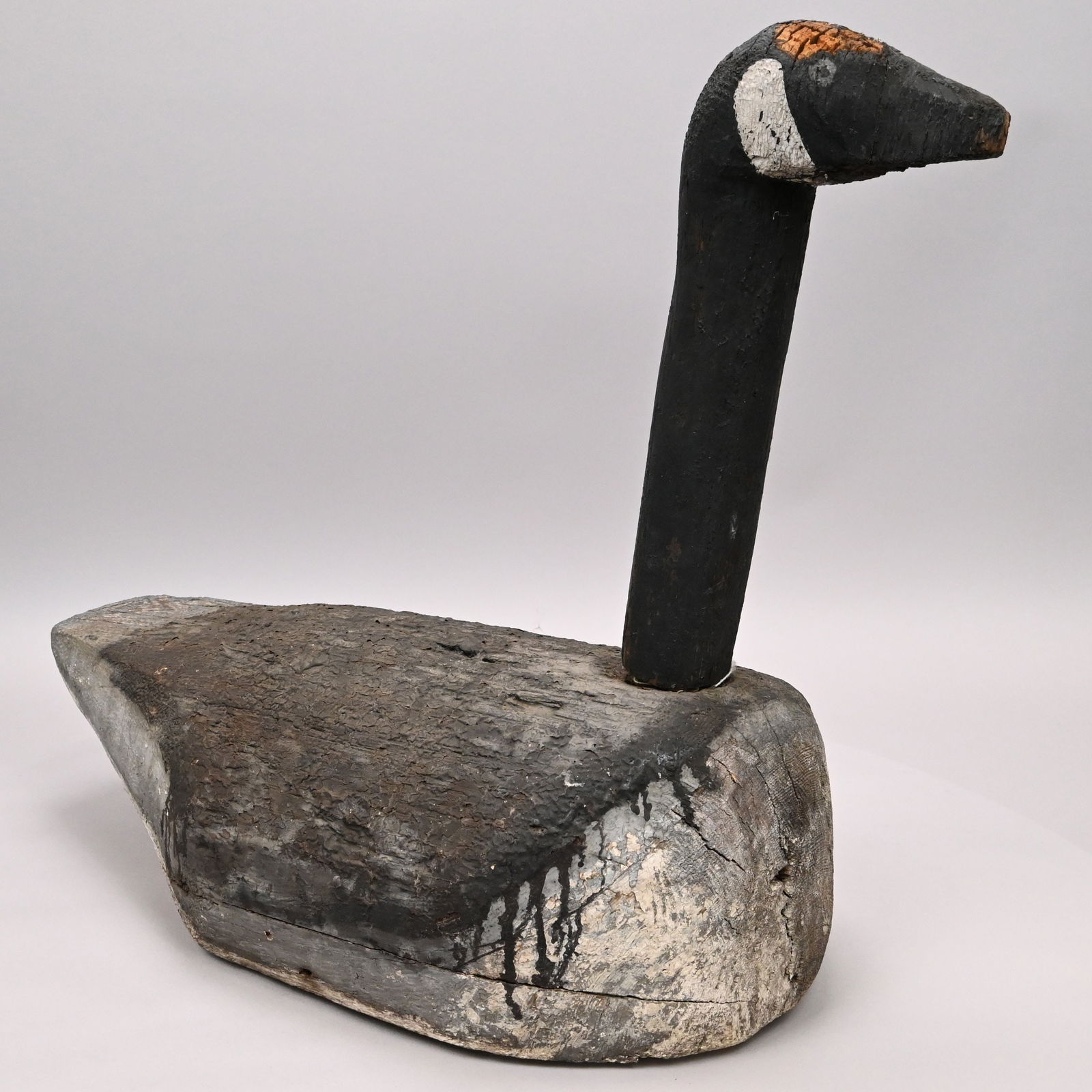 Carved and Painted Canada Goose Decoy (1 of 14)