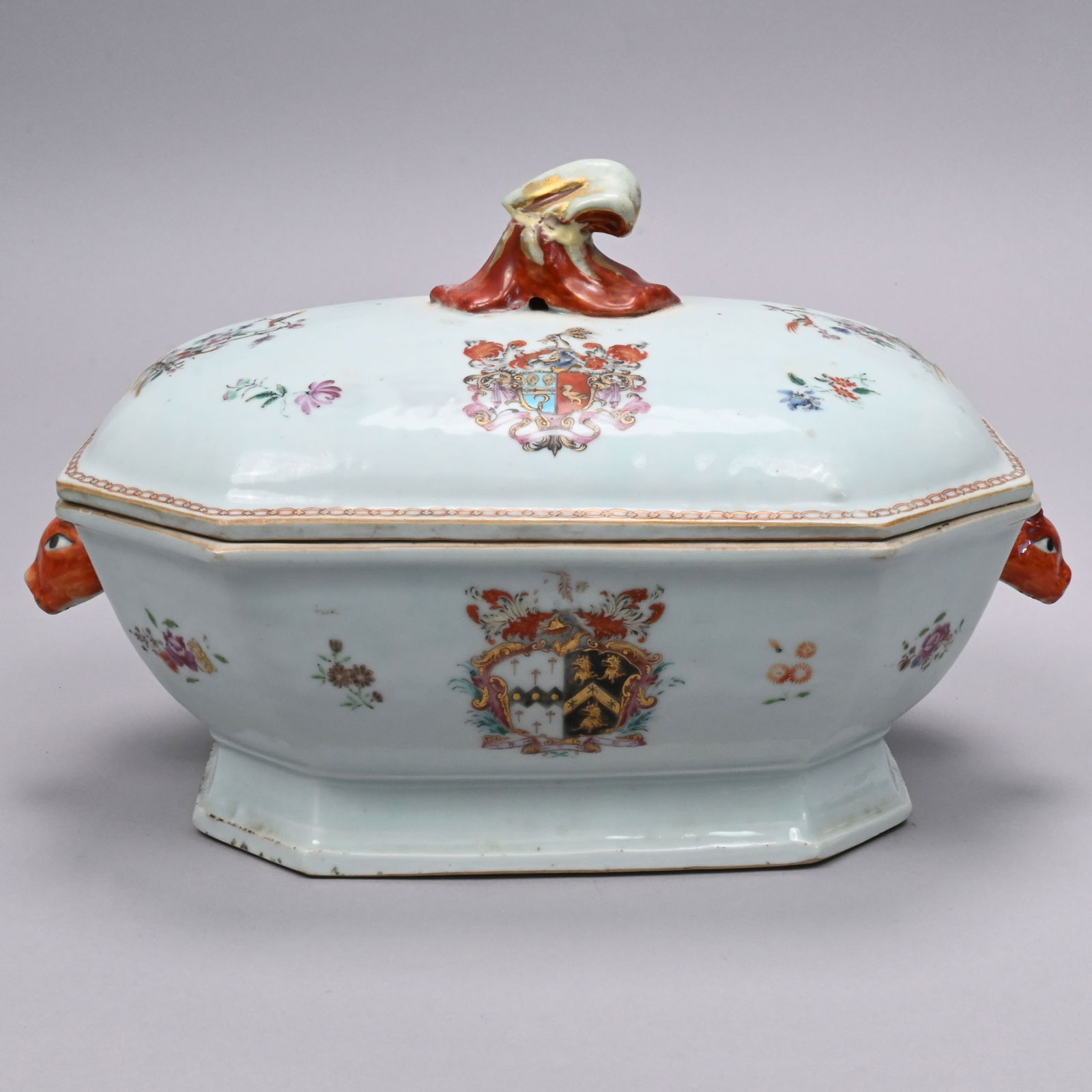 Chinese Export Porcelain Armorial Tureen (1 of 7)