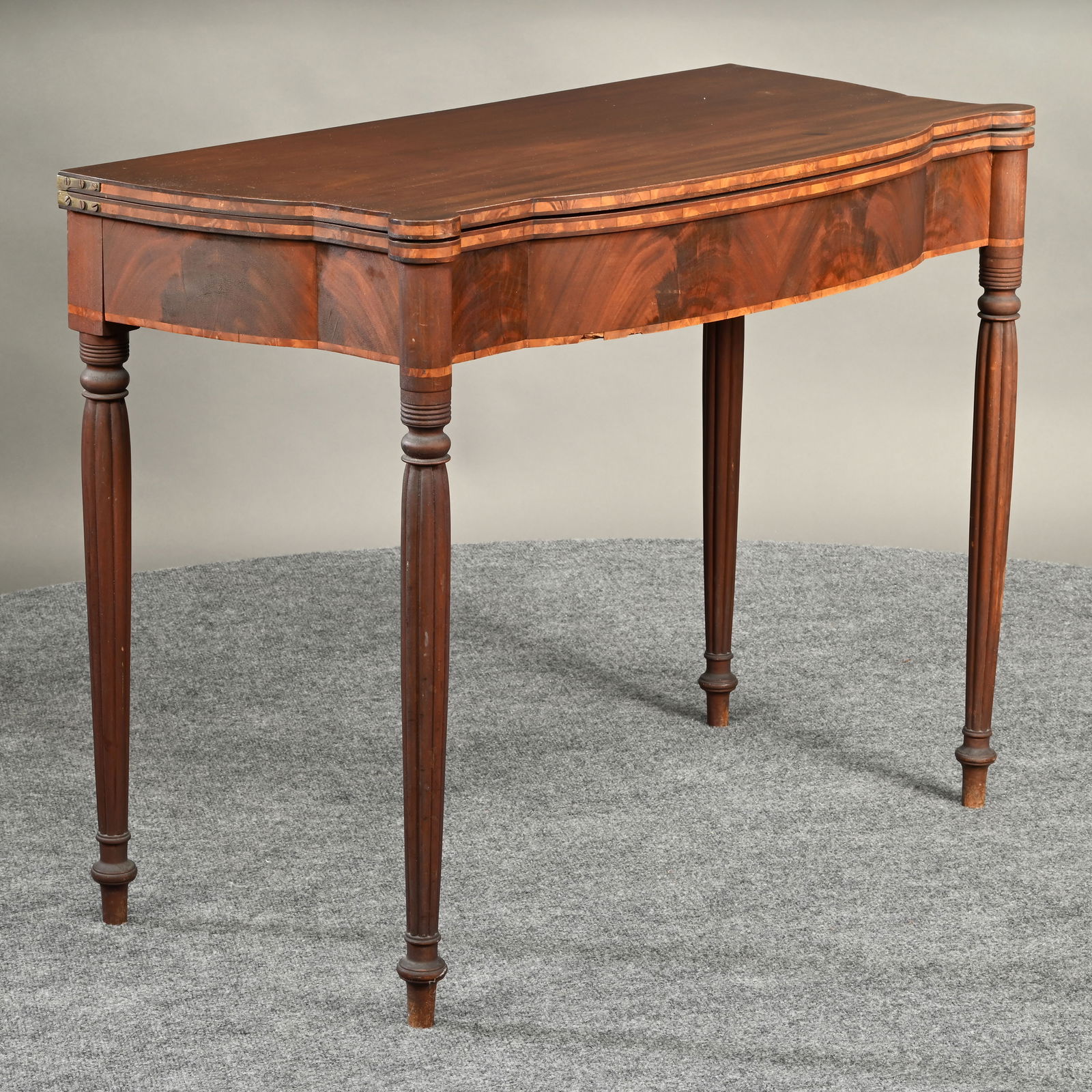 New Hampshire Sheraton Inlaid-Mahogany Card Table (1 of 12)