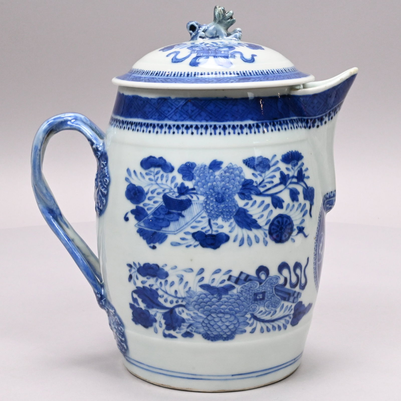 Chinese Export Porcelain Blue Fitzhugh Cider Jug (1 of 7)