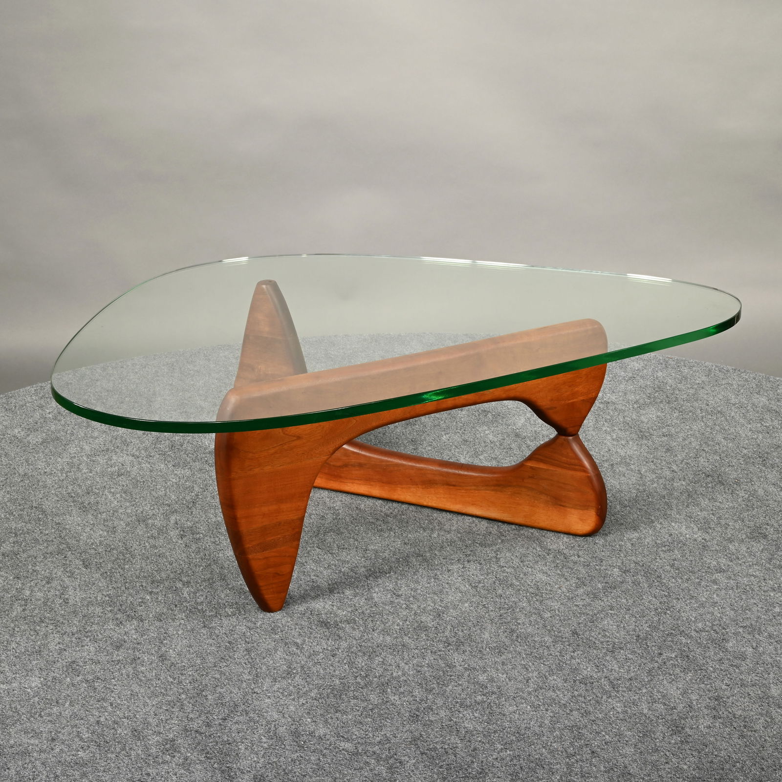 Isamu Noguchi - Model IN-50 Coffee Table - 3