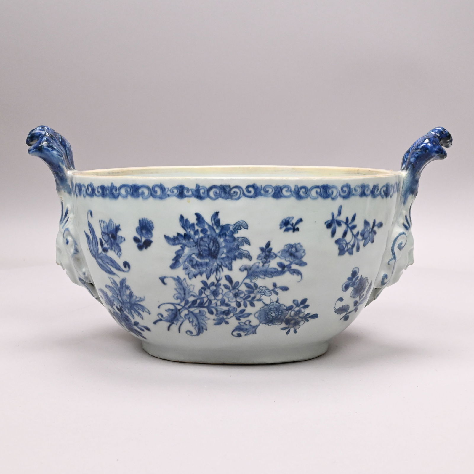 Chinese Export Porcelain Tureen, Qianlong (1 of 7)