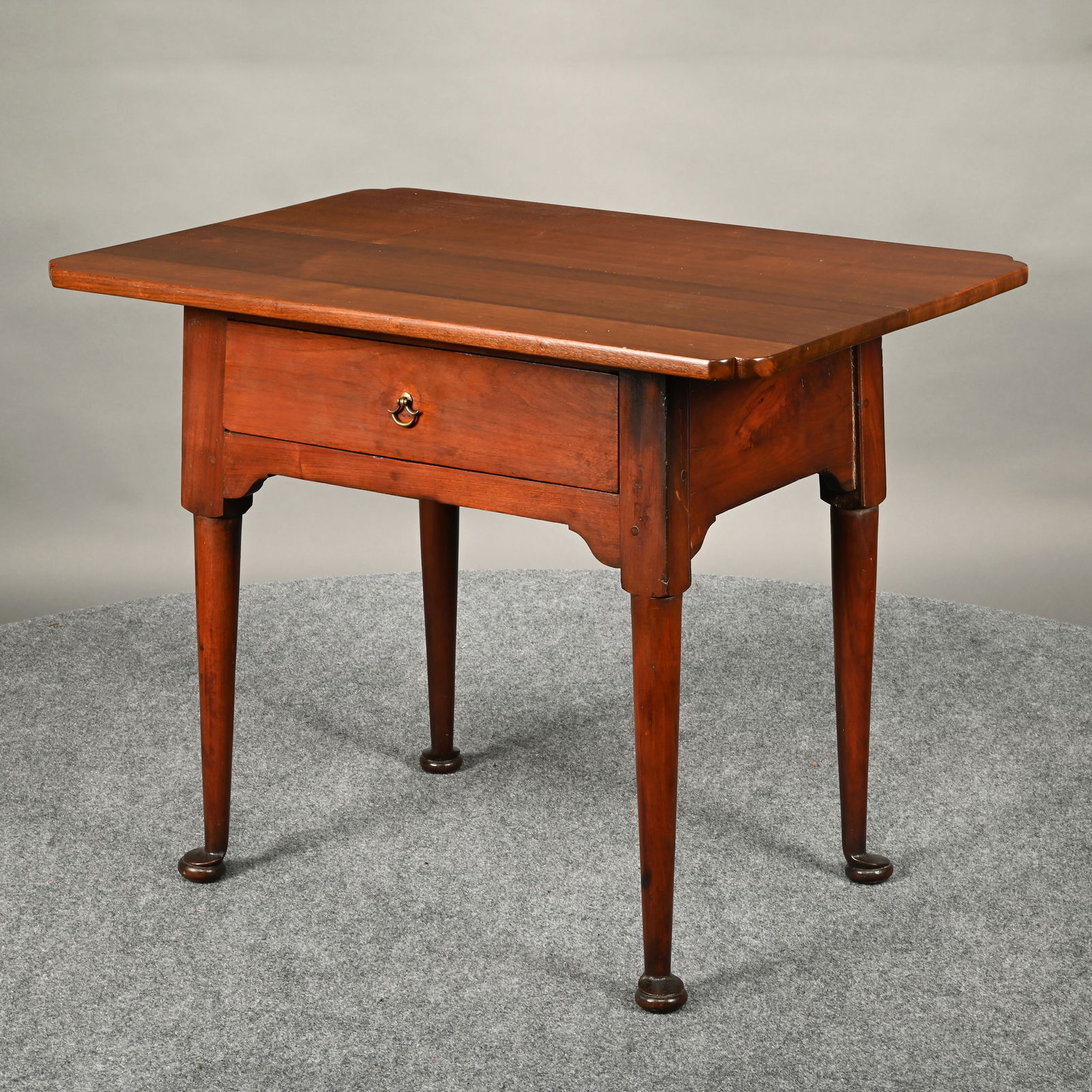 American Queen Anne Walnut Tavern Table - 3