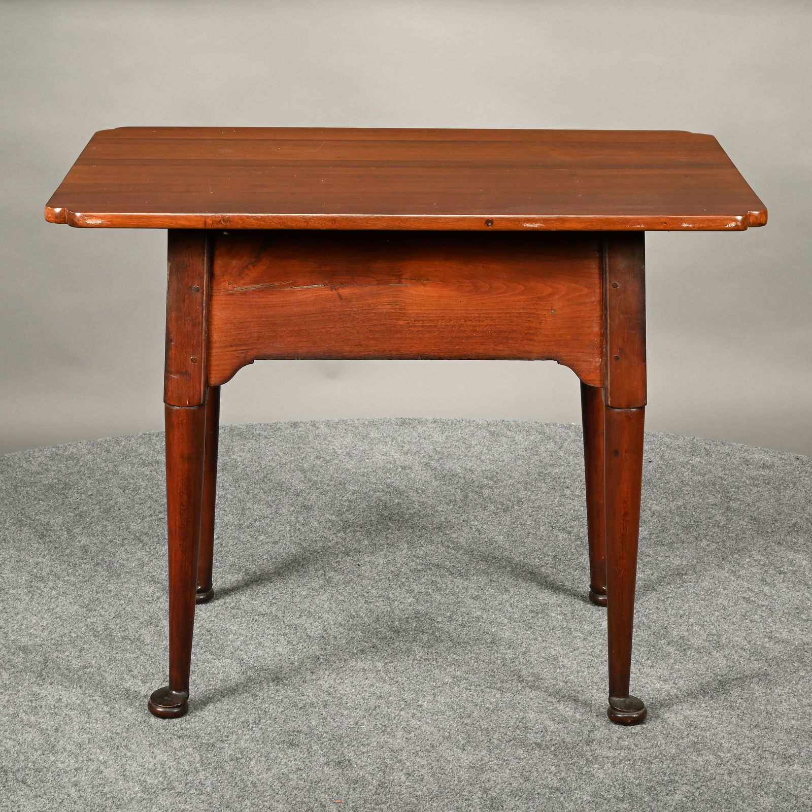 American Queen Anne Walnut Tavern Table - 6