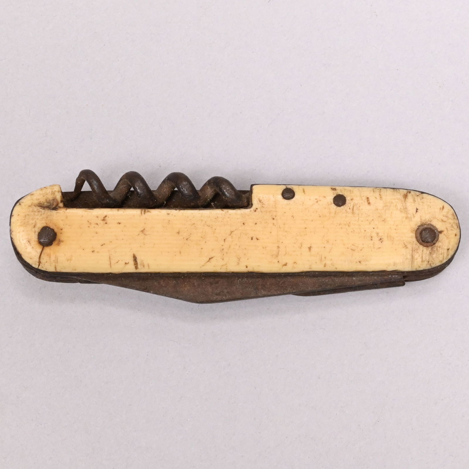 Six Inuit Carved Walrus and Whalebone Objects - 19