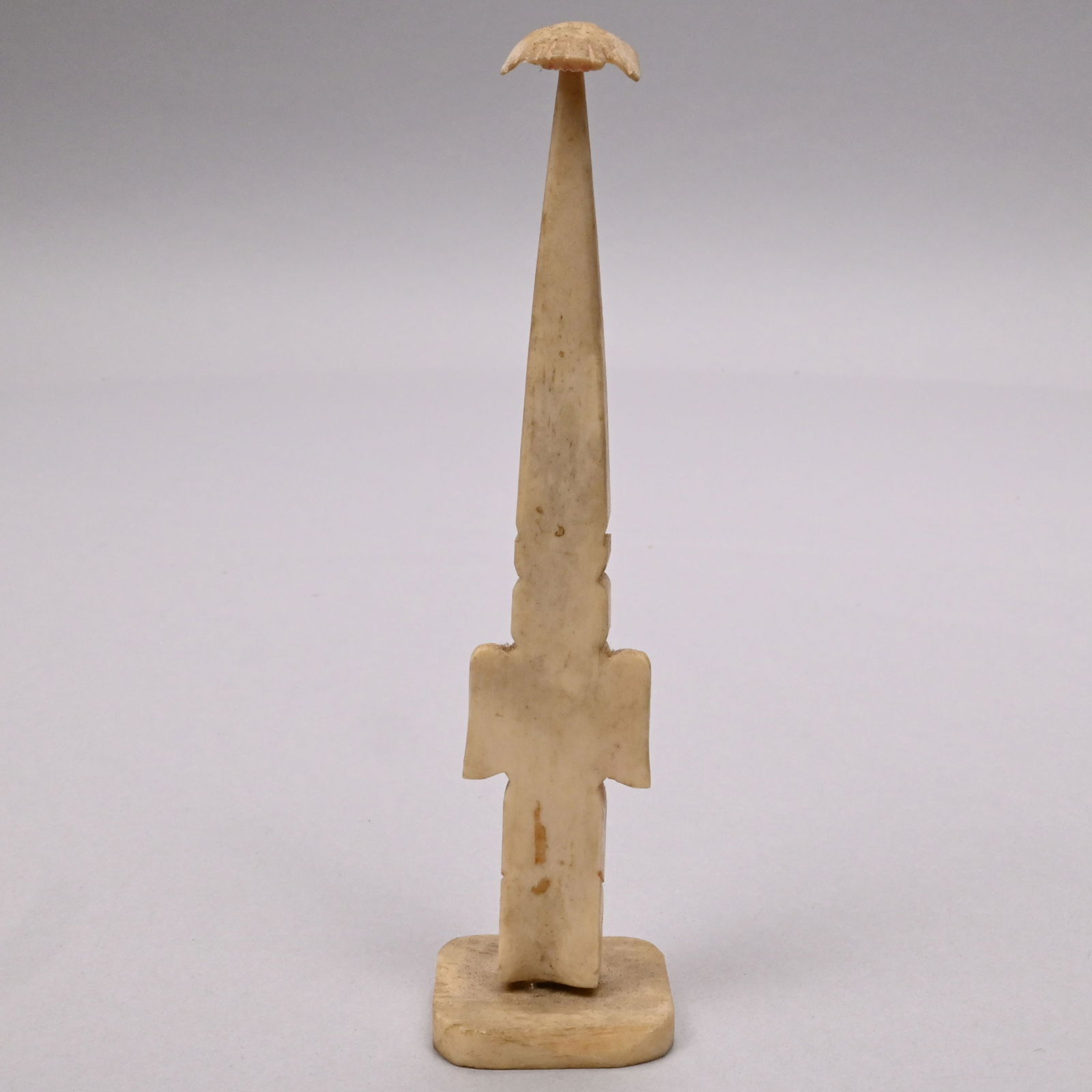Six Inuit Carved Walrus and Whalebone Objects - 6