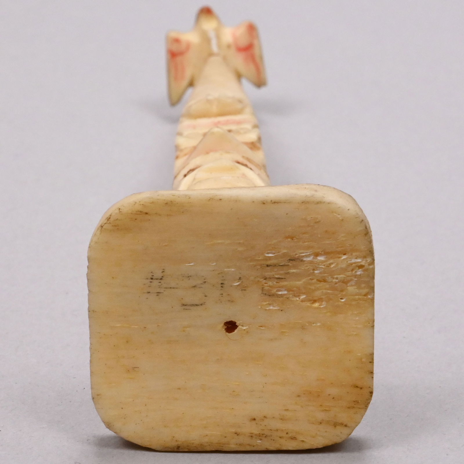 Six Inuit Carved Walrus and Whalebone Objects - 8