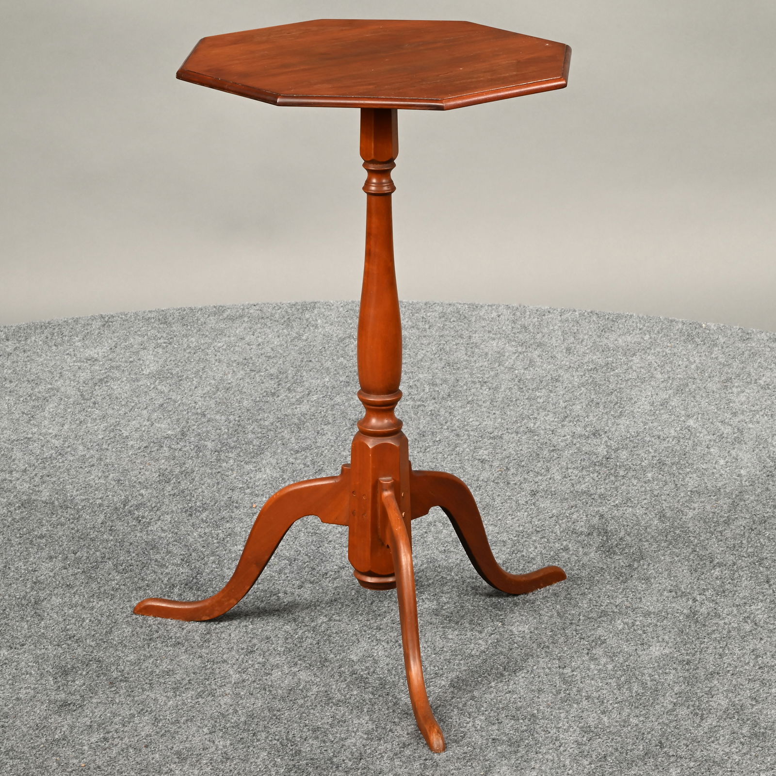 Eldred Wheeler Dunlap-Style Cherry Candlestand (1 of 7)