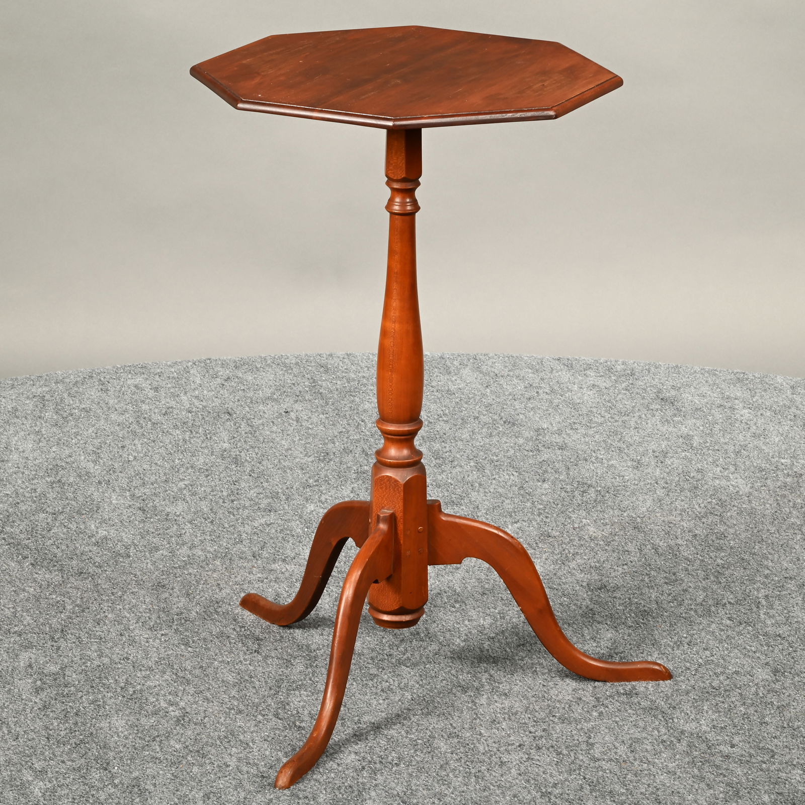 Eldred Wheeler Dunlap-Style Cherry Candlestand - 4