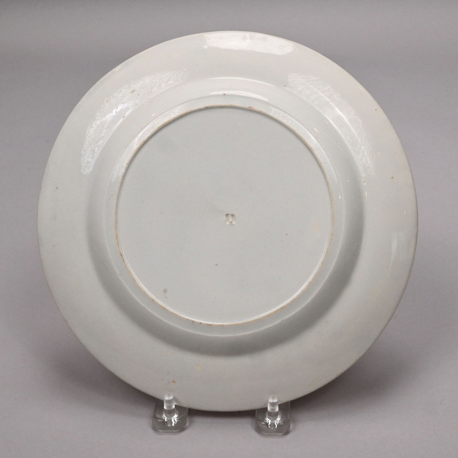 Eight British Spatterware 'Peafowl' Plates - 6