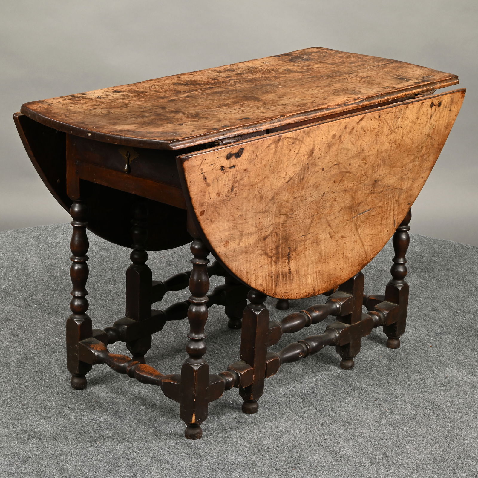 New England William & Mary Gate Leg Dining Table (1 of 13)