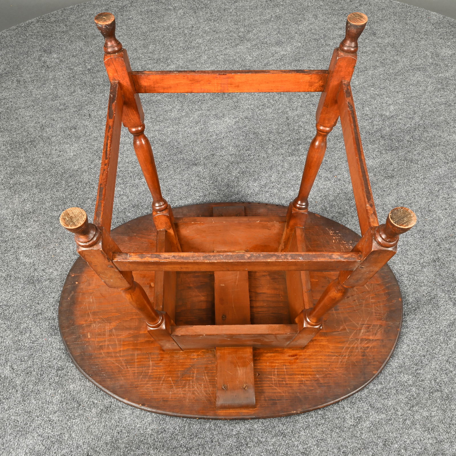 American Maple & Pine Oval Splayed Leg Tap Table - 11