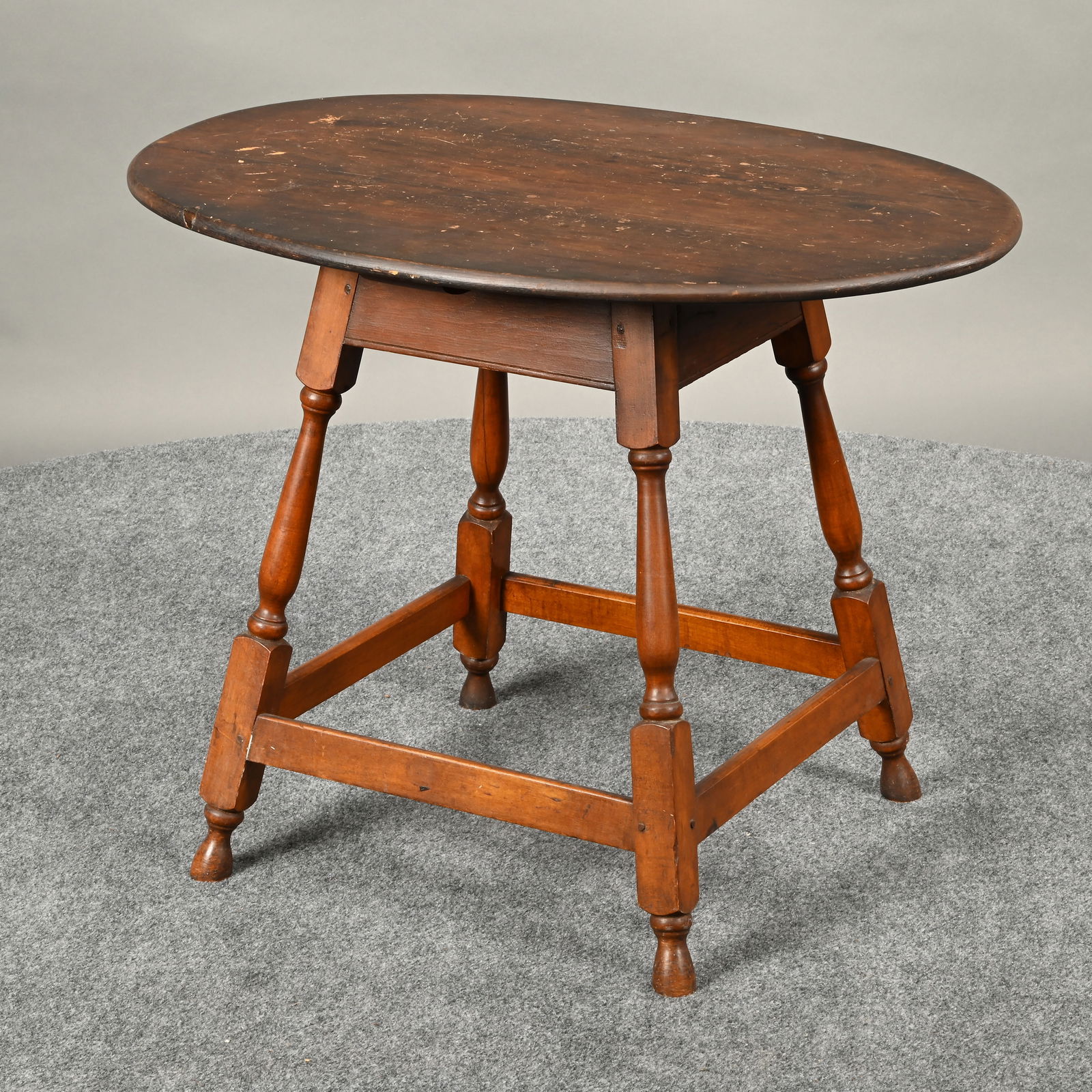American Maple & Pine Oval Splayed Leg Tap Table - 9