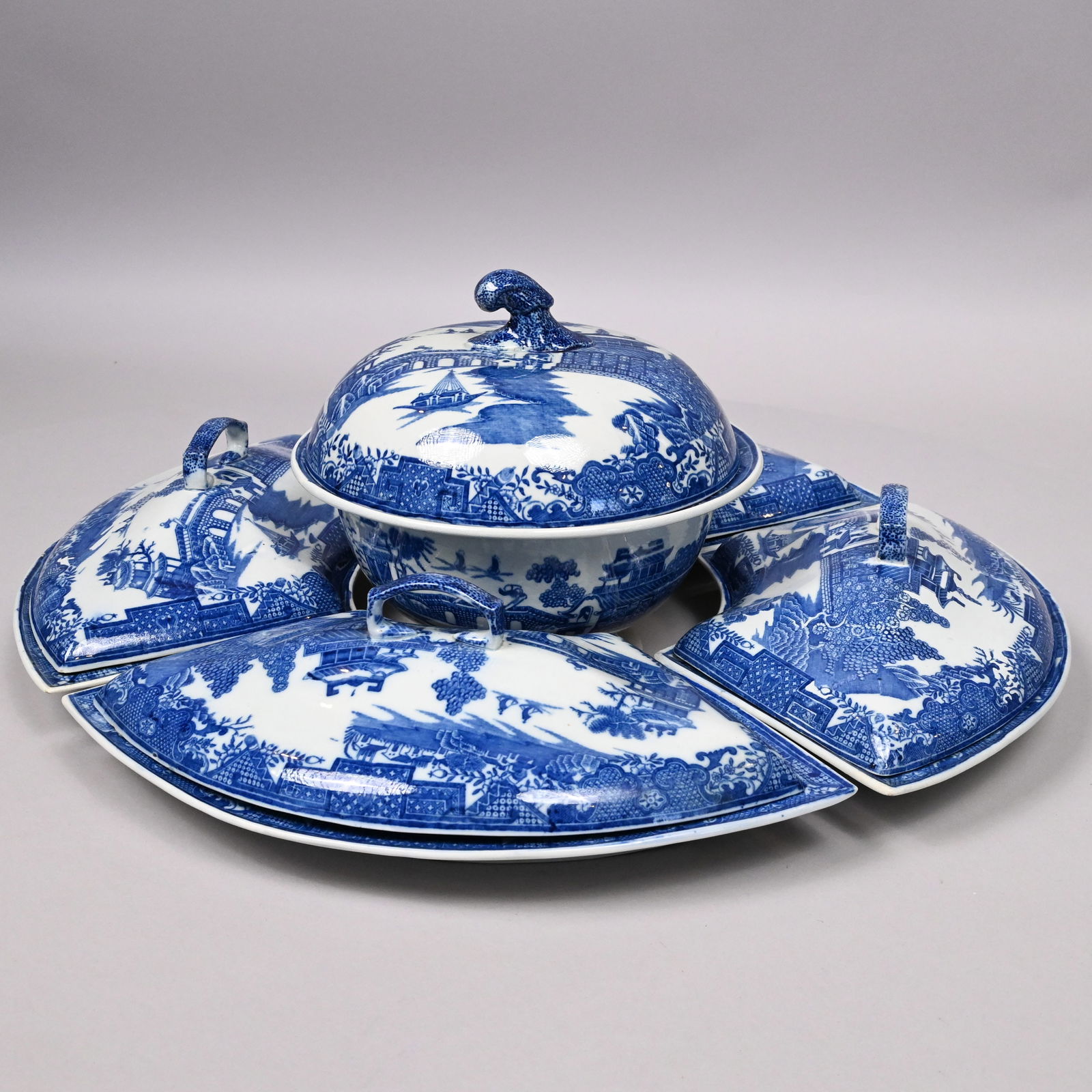 English Pearlware Chinoiserie Supper Set (1 of 13)