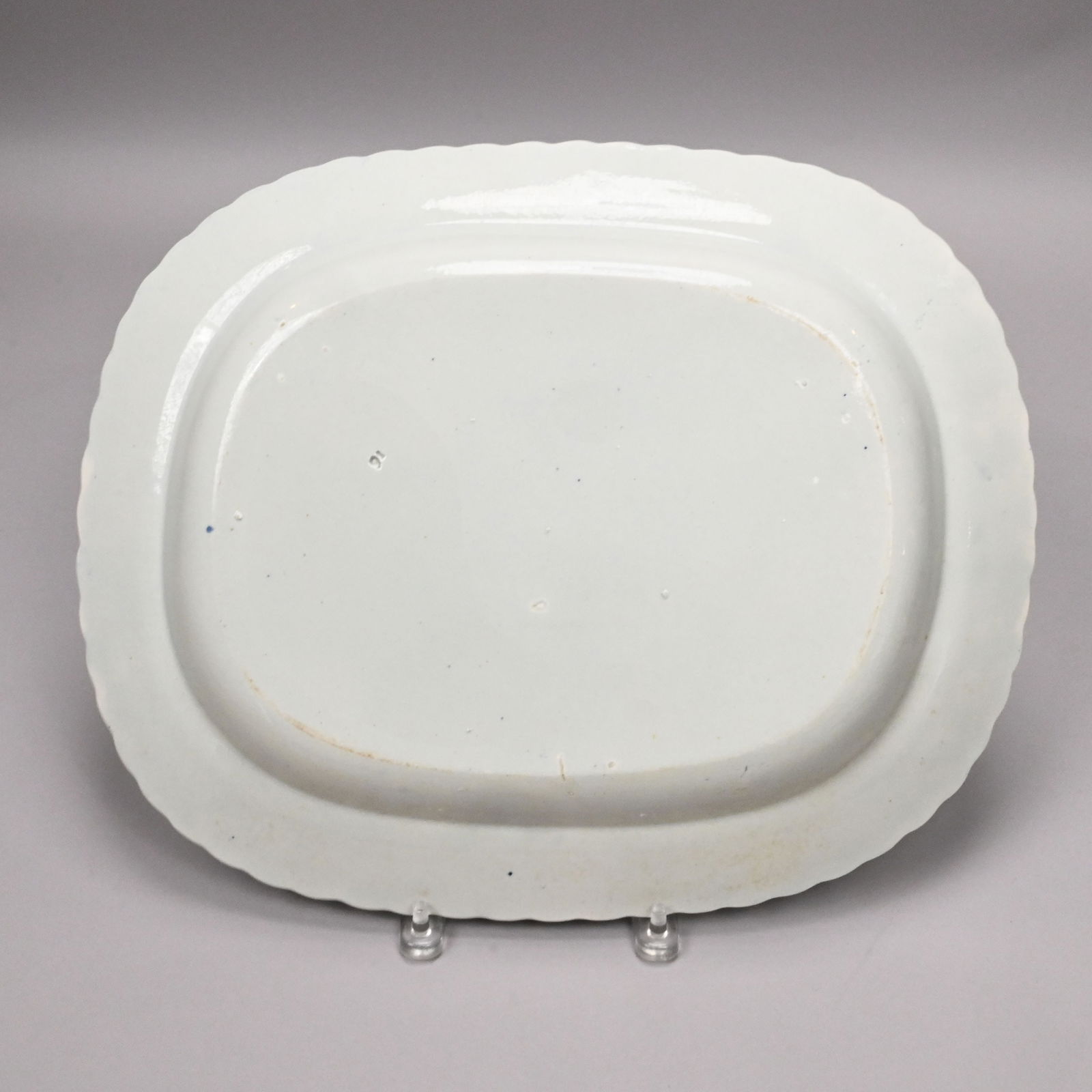 Four Staffordshire Shell-Edge Platters - 8