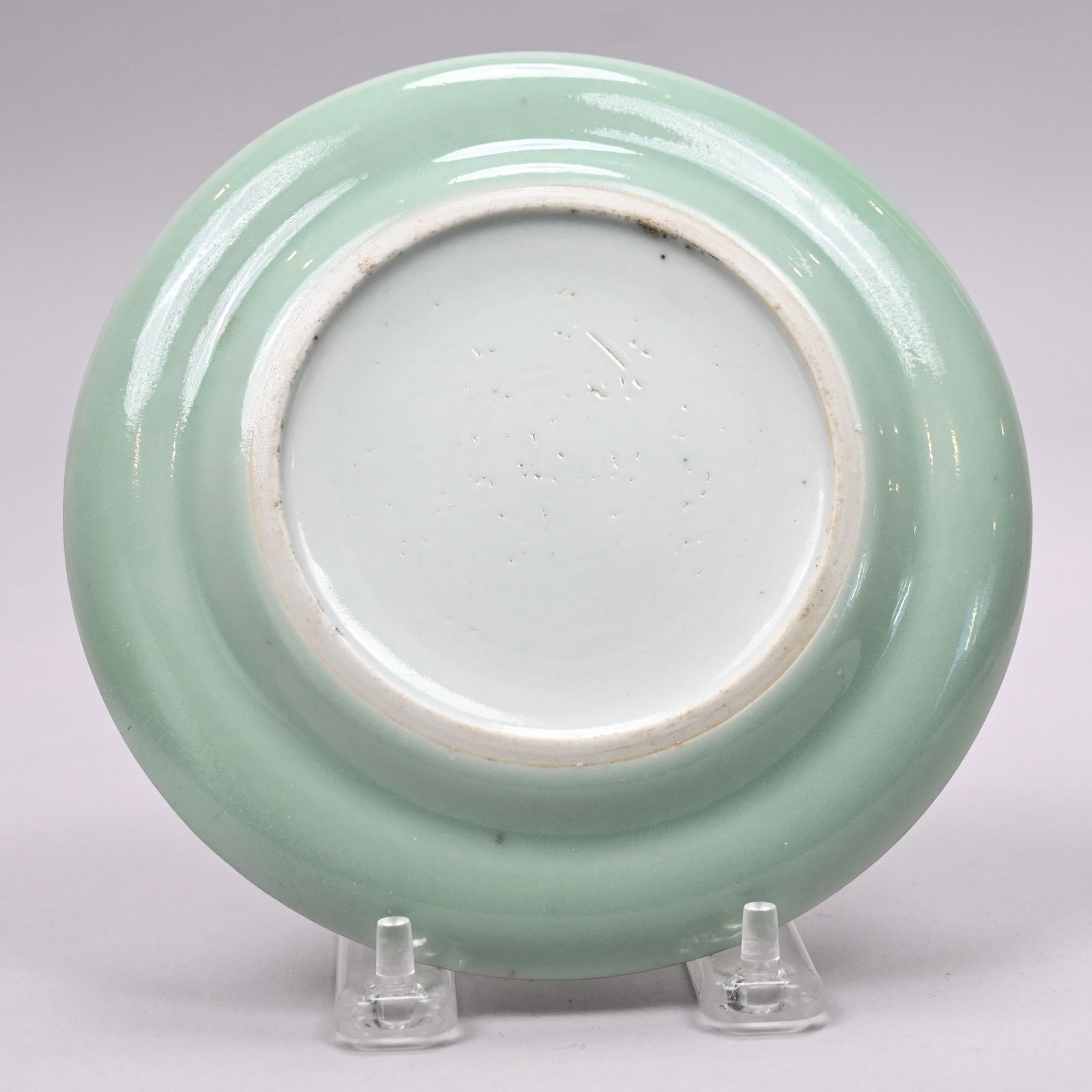 Three Chinese Export Porcelain Serving Wares - 12