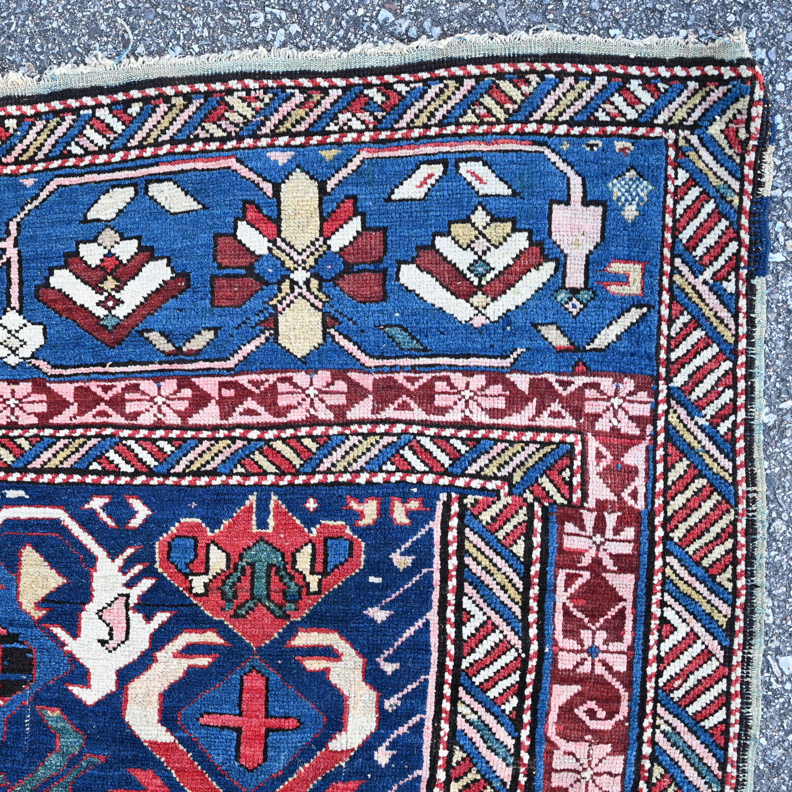 Bijov Rug, Caucasian - 3