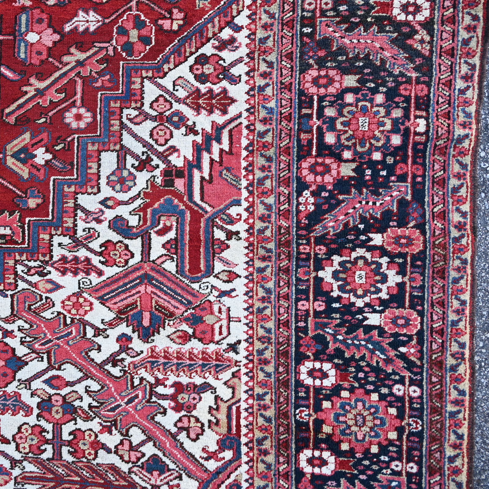 Palatial Heriz Carpet, Persia - 13