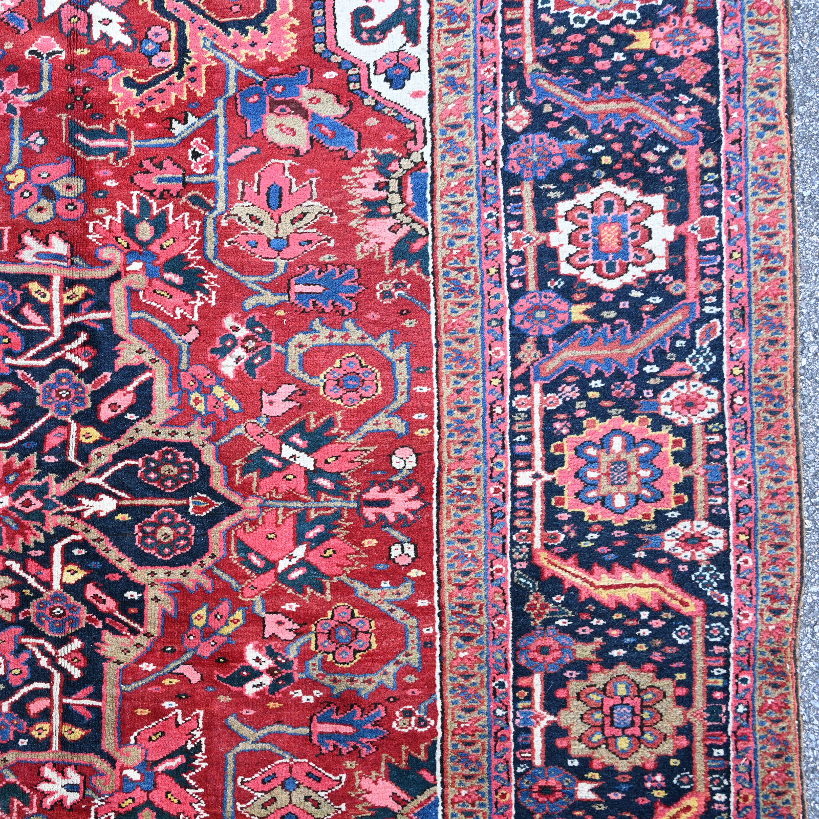 Heriz Rug, Persia - 7